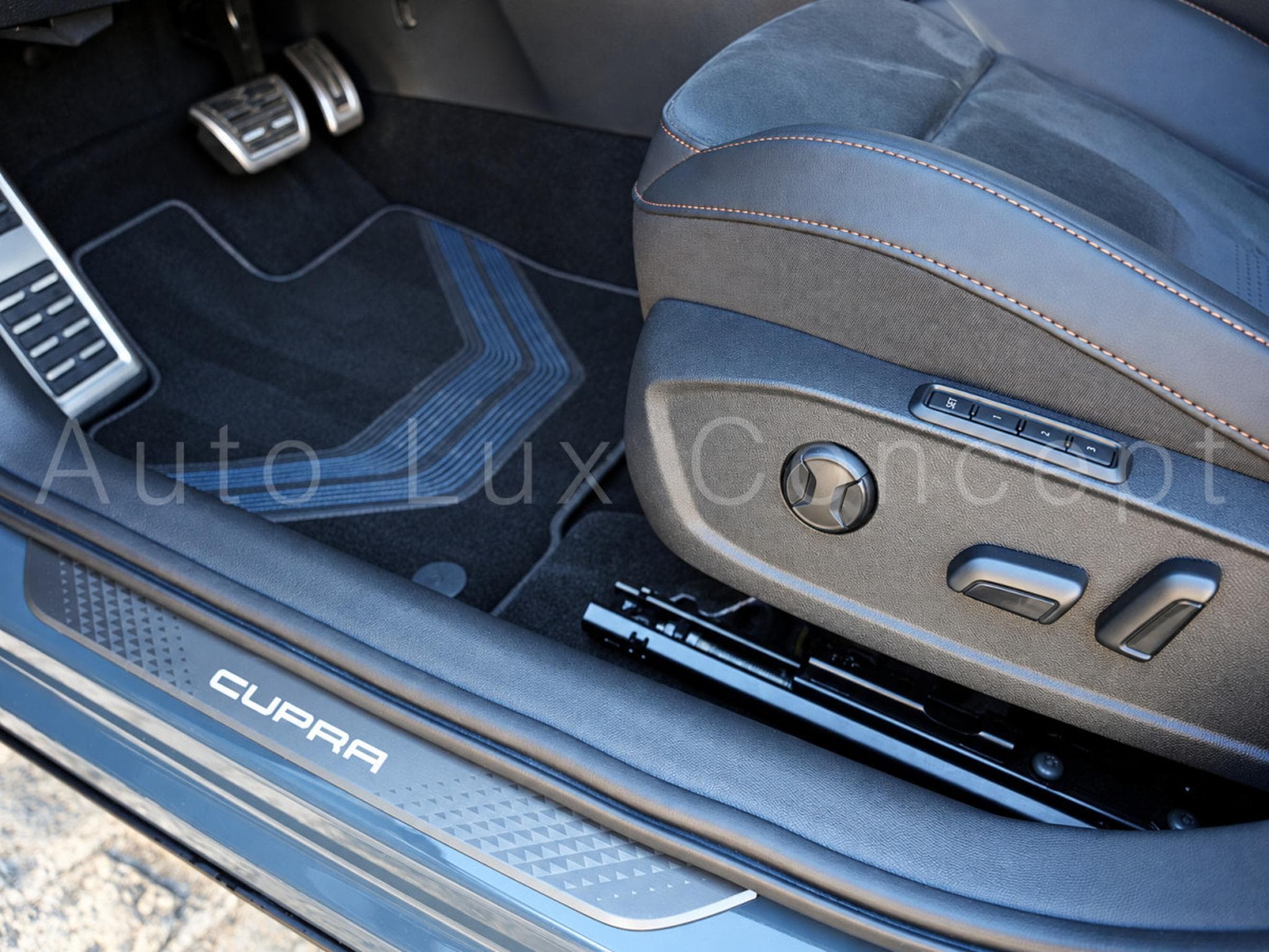 Cupra Formentor VZ 2.0 TSI 333 ch DSG7 4Drive (2026) - Photo 11