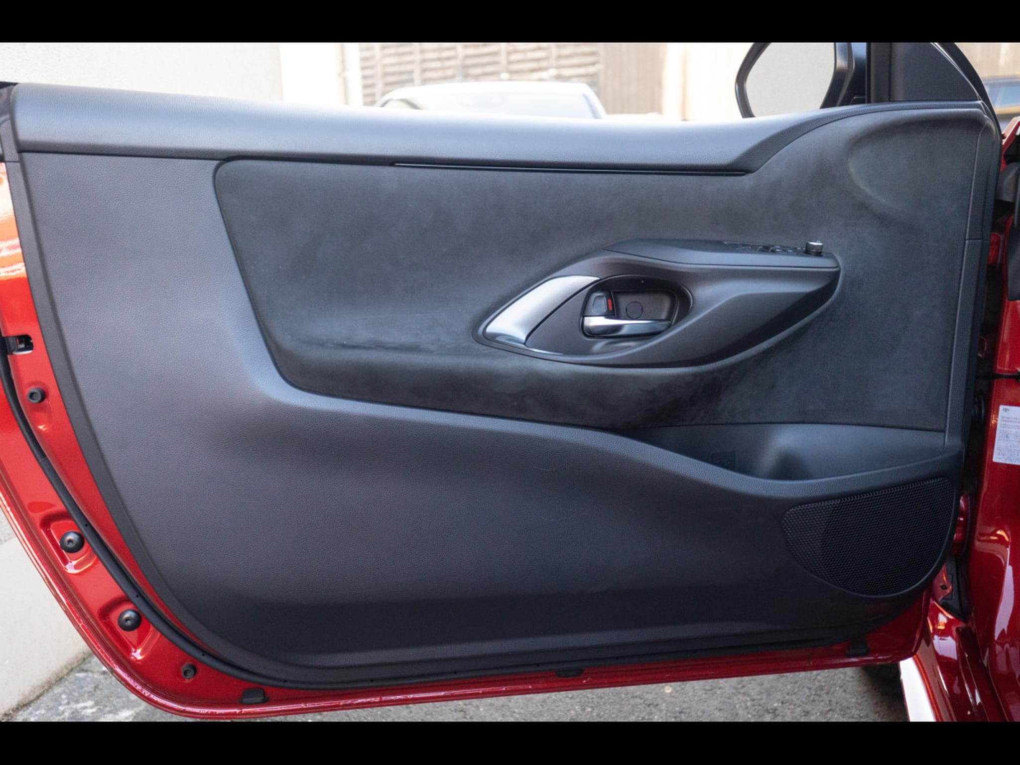 Toyota Yaris GR-FOUR 1.6L TURBO HIGH PERFORMANCE - MANUAL 6 - KARMINA-ROT (2022) - Photo 9