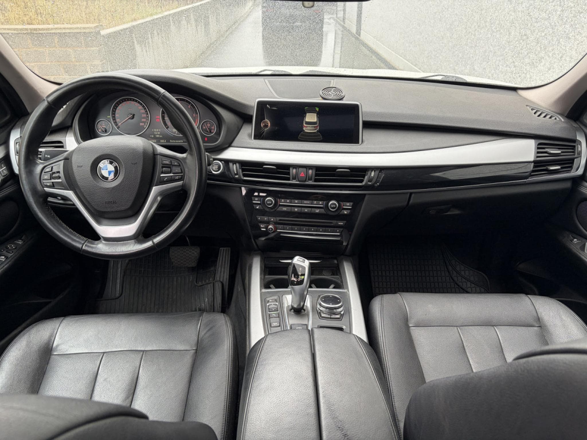 BMW X5 X5 xDrive 30 d/ /7Sitzer/Toit ouvrant Pano/19/bi xénon/Leder (2014) - Foto 10