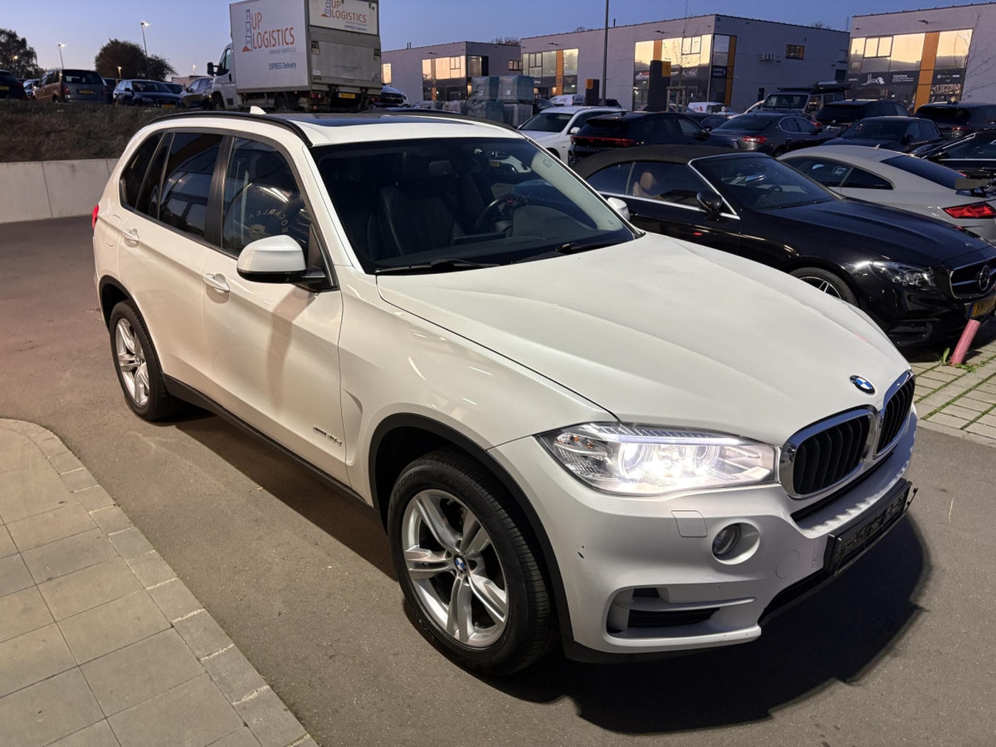BMW X5 X5 xDrive 30 d/ /7Sitzer/Toit ouvrant Pano/19/bi xénon/Leder (2014) - Foto 22