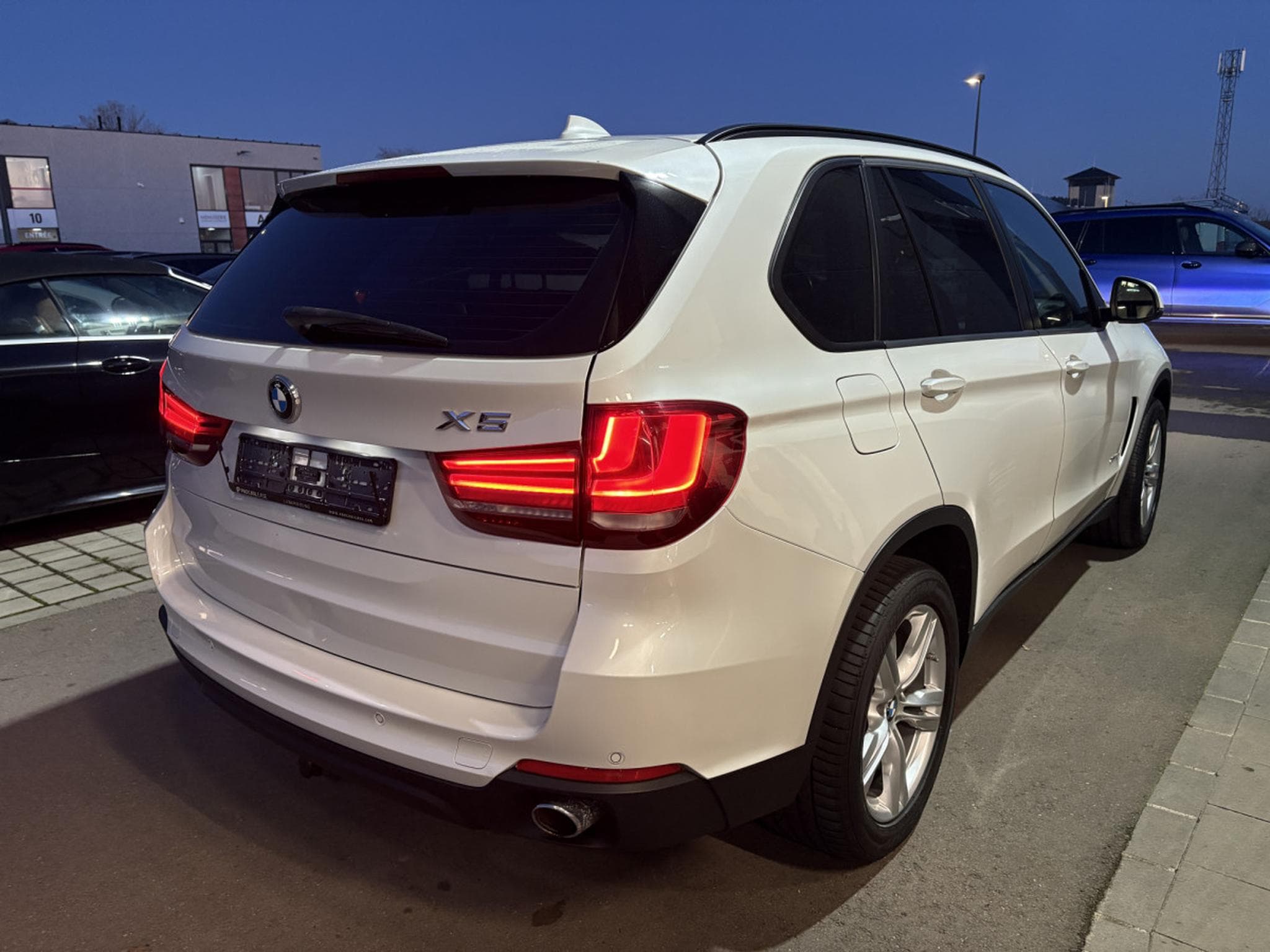 BMW X5 X5 xDrive 30 d/ /7Sitzer/Toit ouvrant Pano/19/bi xénon/Leder (2014) - Foto 25