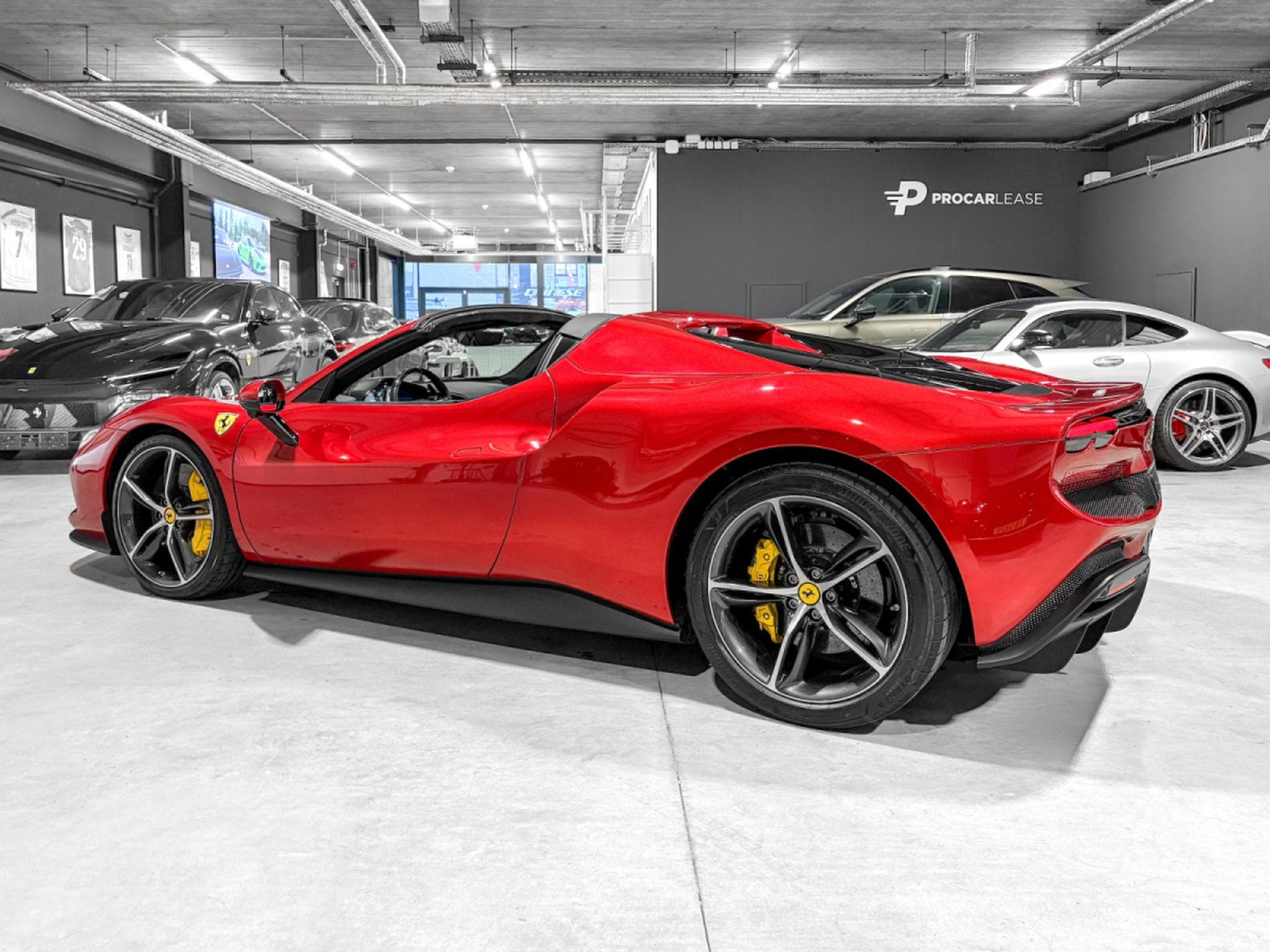 Ferrari 296 GTS 296 GTS/ Rosso Magma Extracampionario /Garantie Ferrari (2025) - Foto 11