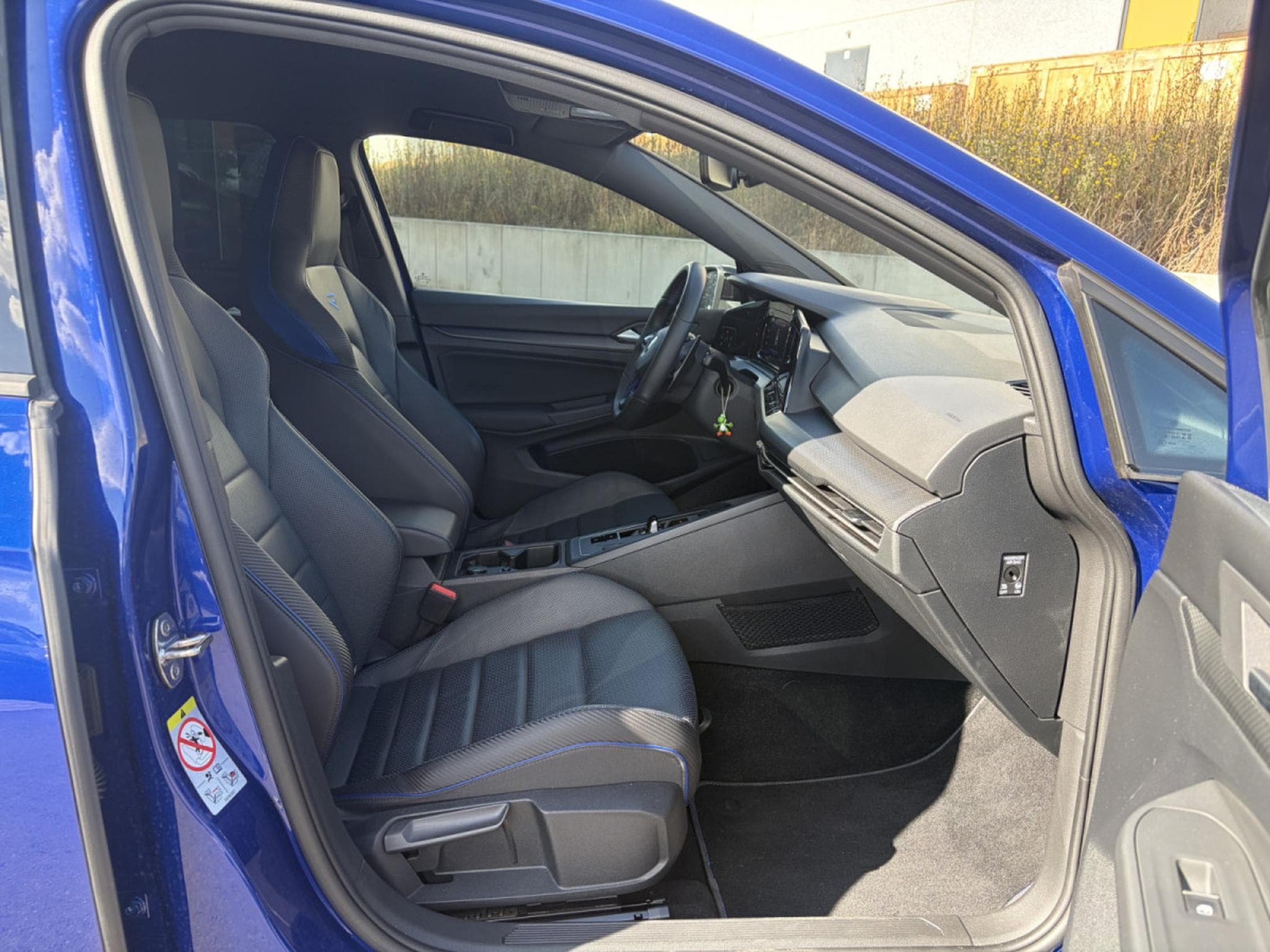 VW Golf R Golf VIII Lim. R PERFORMANCE 4MOTION/ACC/NAVI/VMAX/NAPPA.. (2021) - Foto 12