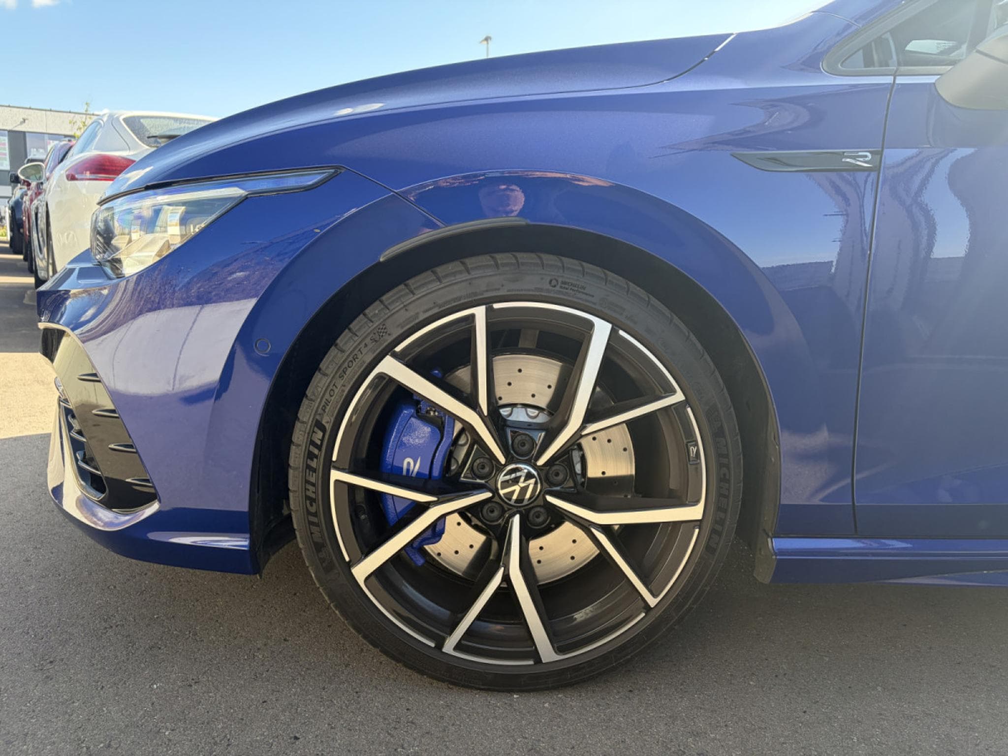 VW Golf R Golf VIII Lim. R PERFORMANCE 4MOTION/ACC/NAVI/VMAX/NAPPA.. (2021) - Foto 18