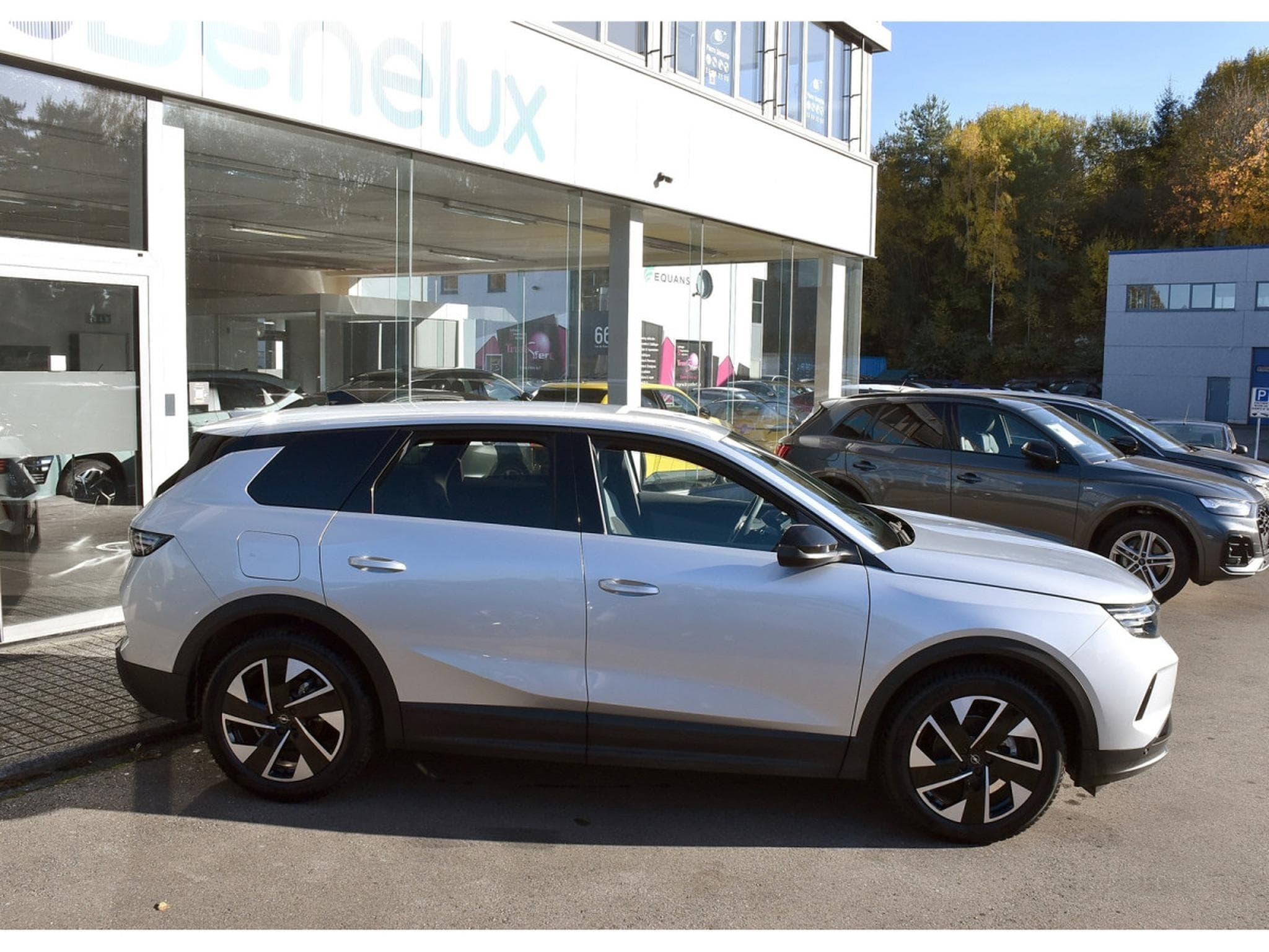 Opel Grandland 1.2 Hybrid 145 e-DCT6 GS ACC ANGLE MORT HUD CAM360 1° MAIN (2025) - Photo 3