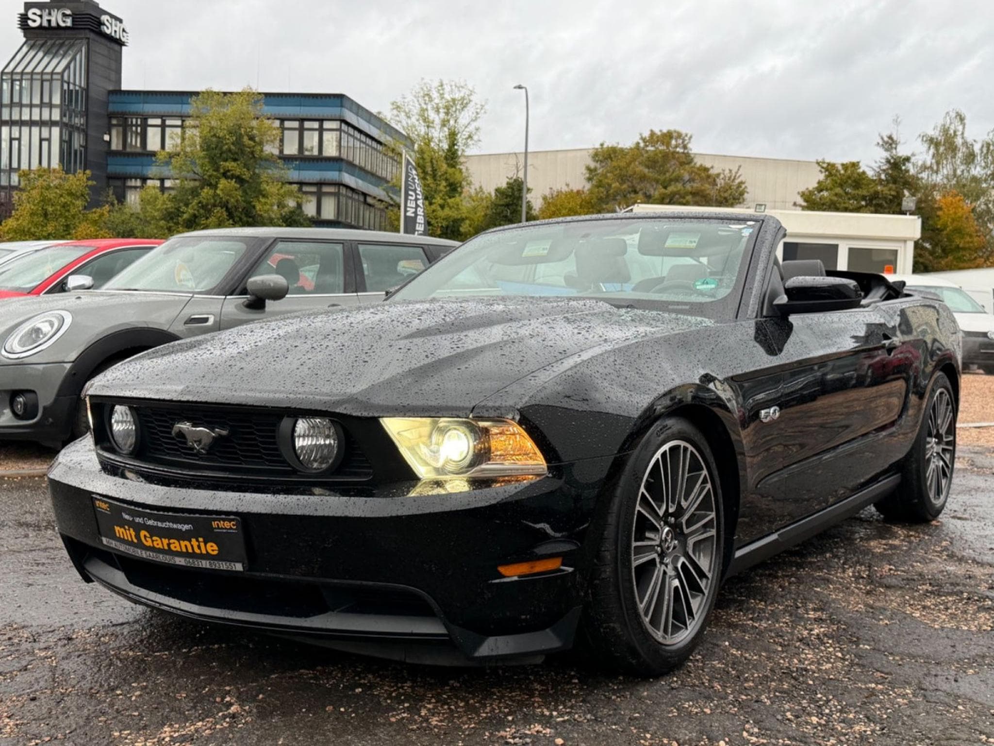 Ford Mustang 5.0 cabrio/SCHALTER/UNFALLFREI/1.HAND/ (2011) - Photo 4