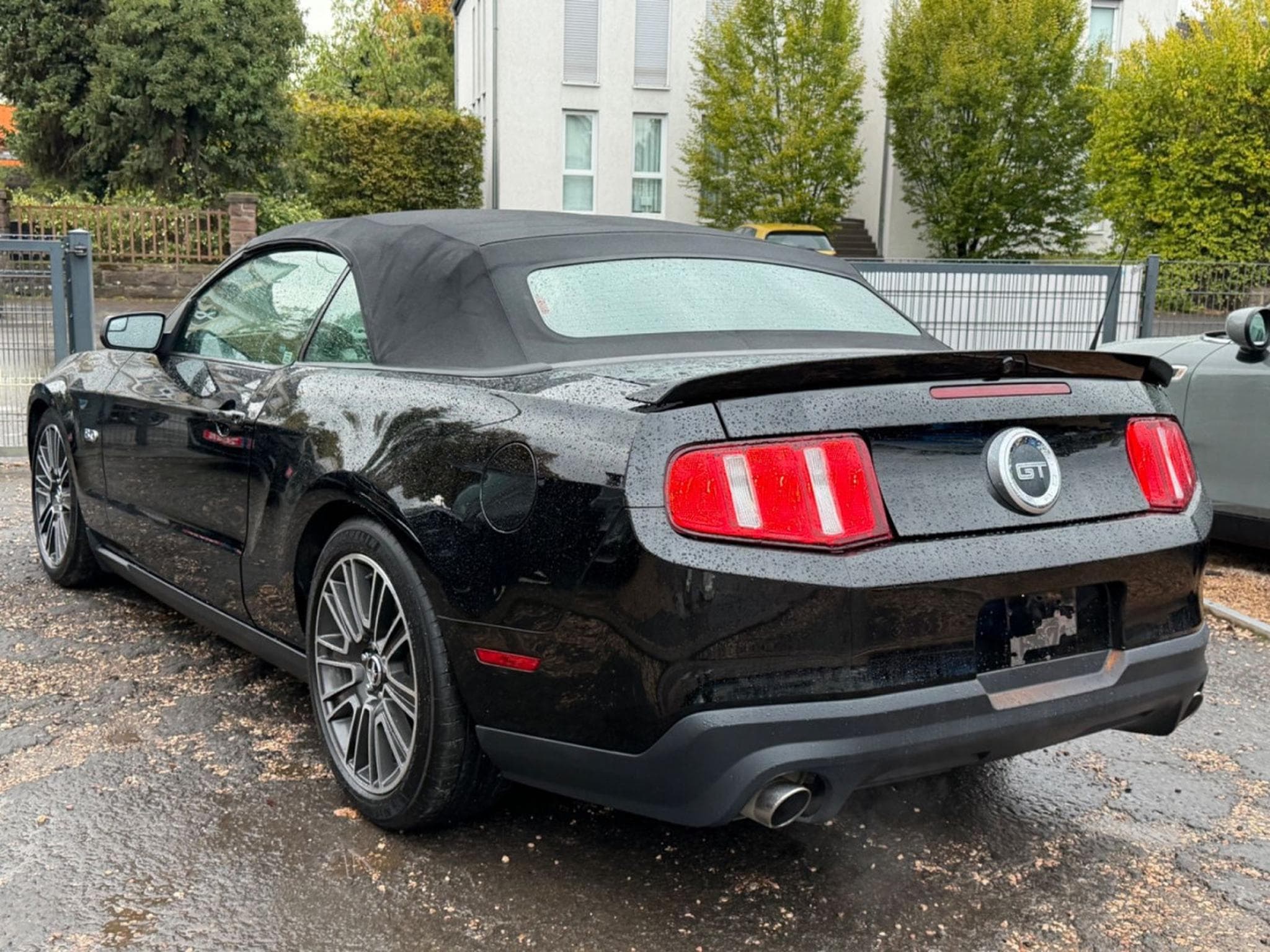 Ford Mustang 5.0 cabrio/SCHALTER/UNFALLFREI/1.HAND/ (2011) - Photo 6
