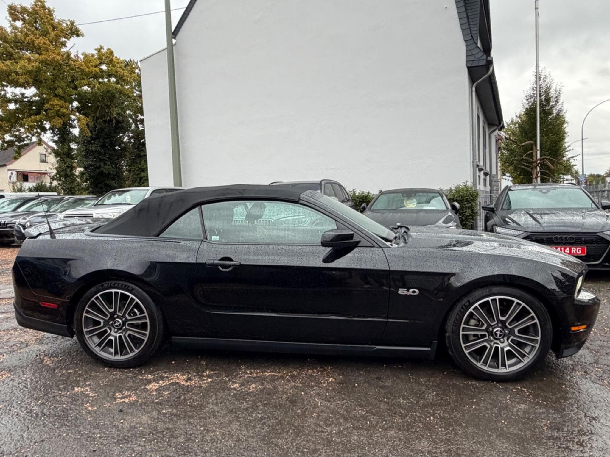 Ford Mustang 5.0 cabrio/SCHALTER/UNFALLFREI/1.HAND/ (2011) - Photo 11