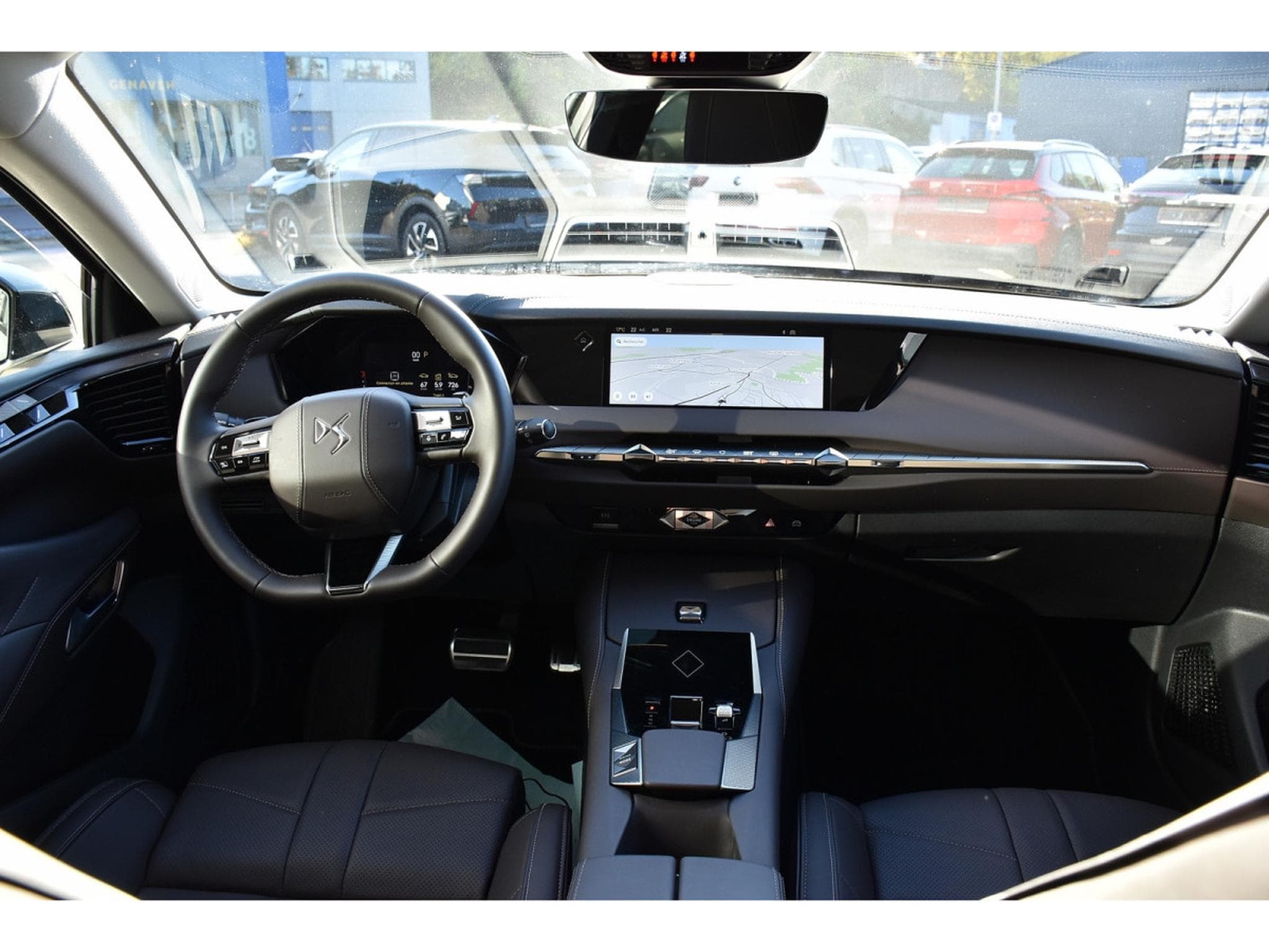 DS Automobiles DS 1.5 BlueHDI Etoile EAT8 NAPPA MEMO HUD ACC CAM360 1° MAIN (2025) - Photo 9