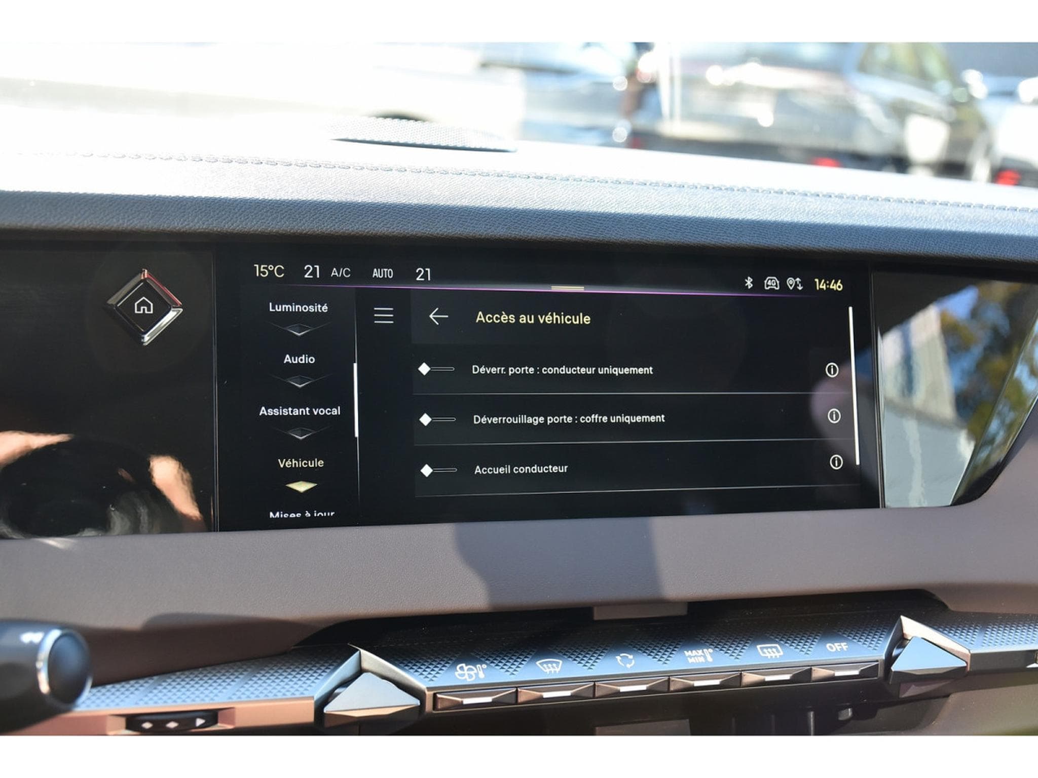 DS Automobiles DS 1.5 BlueHDI Etoile EAT8 NAPPA MEMO HUD ACC CAM360 1° MAIN (2025) - Photo 15