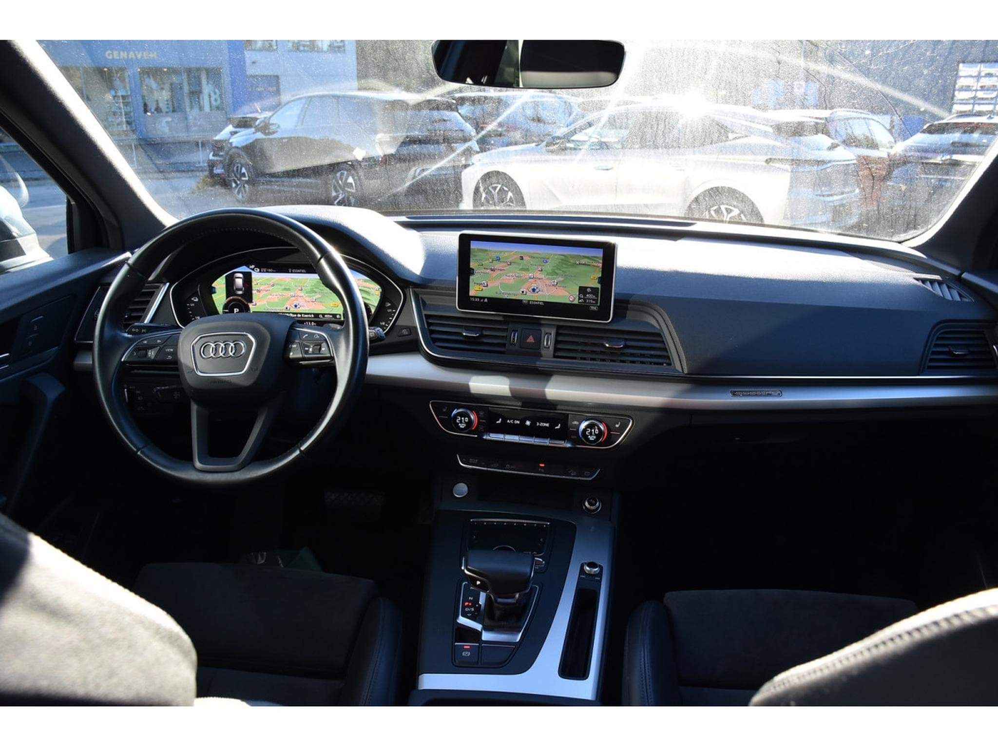 Audi Q5 50 TFSIe Quattro S-Tronic CUIR REGUL GPS 1° MAIN (2020) - Photo 8