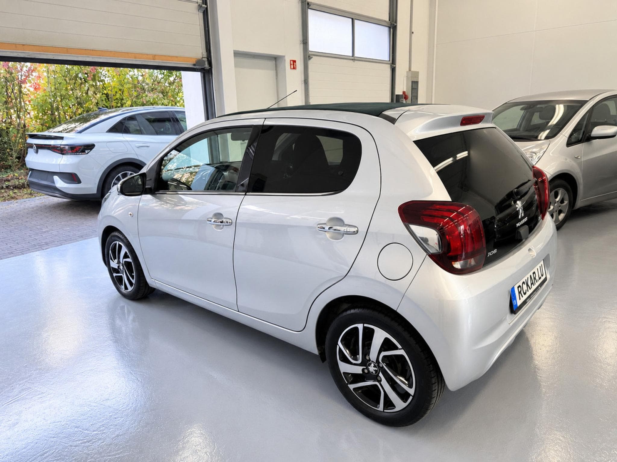 Peugeot 108 1.0 VTI Allure Top Collection Camera Carplay (2021) - Photo 4
