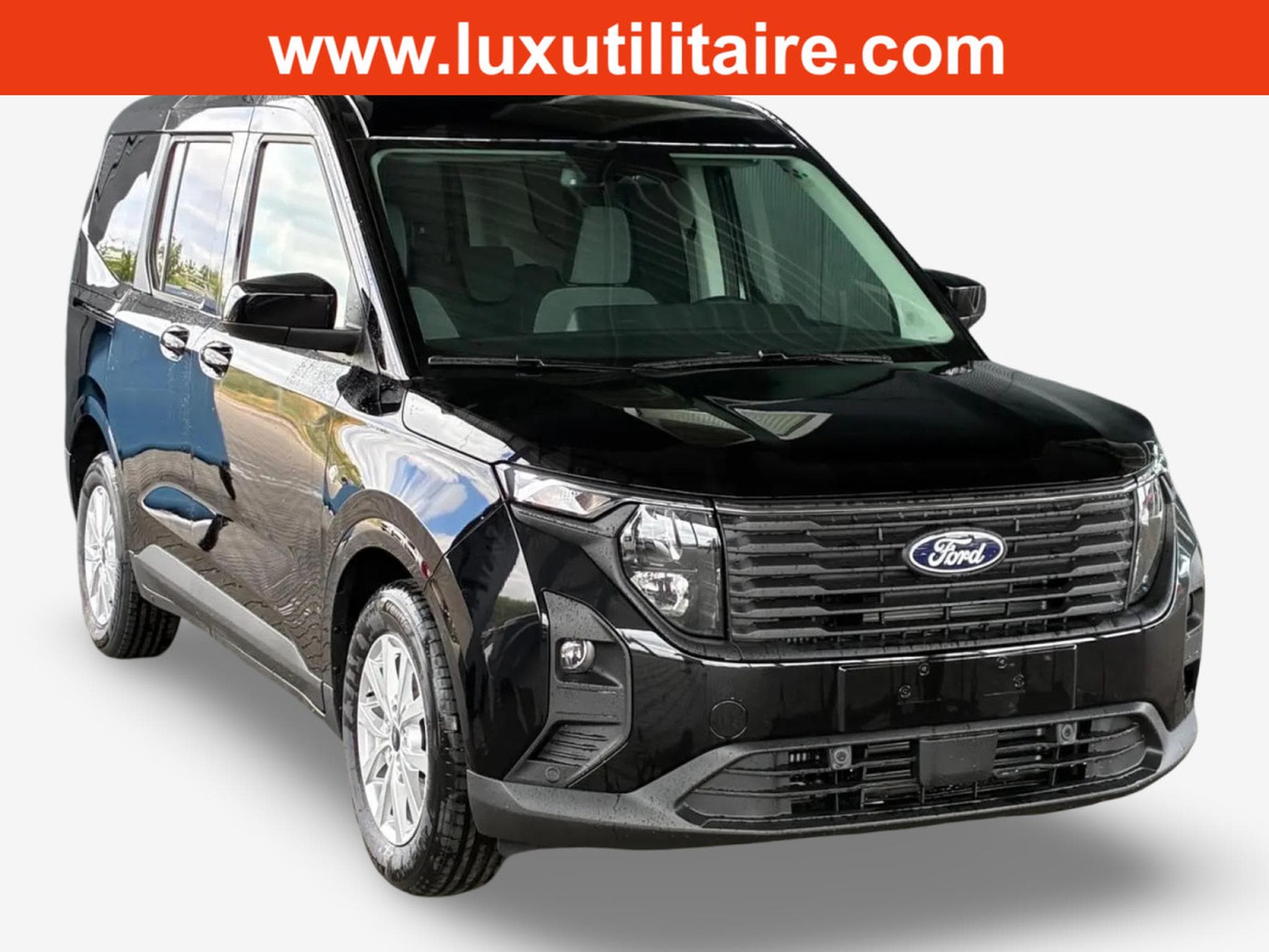 Ford Tourneo 1.0i Ecoboost 125 Titanium (2026) - Photo 1