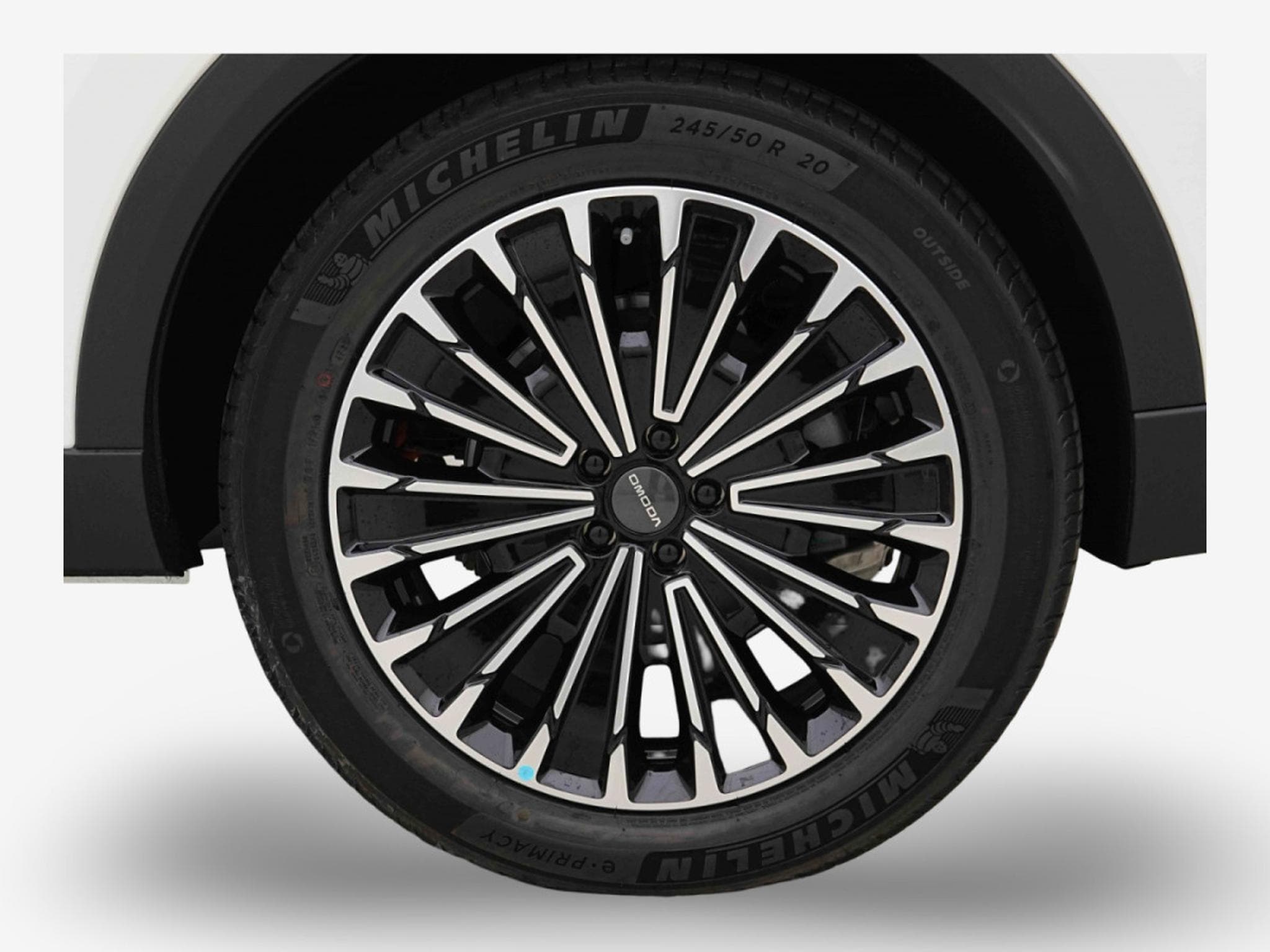 Omoda 9 1.5 T-GDI 537 PHEV DCT Premium (2026) - Photo 6