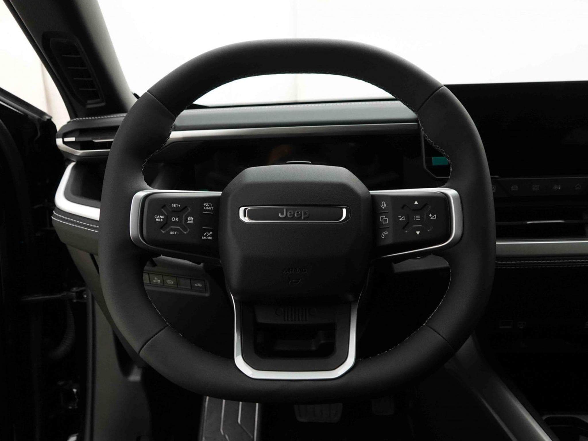 Jeep Compass 1.2 e-Hybrid 145 Automatique Summit (2026) - Photo 8