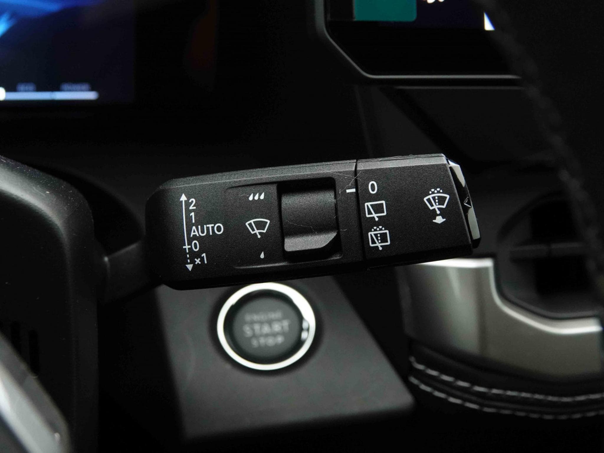 Jeep Compass 1.2 e-Hybrid 145 Automatique Summit (2026) - Photo 19