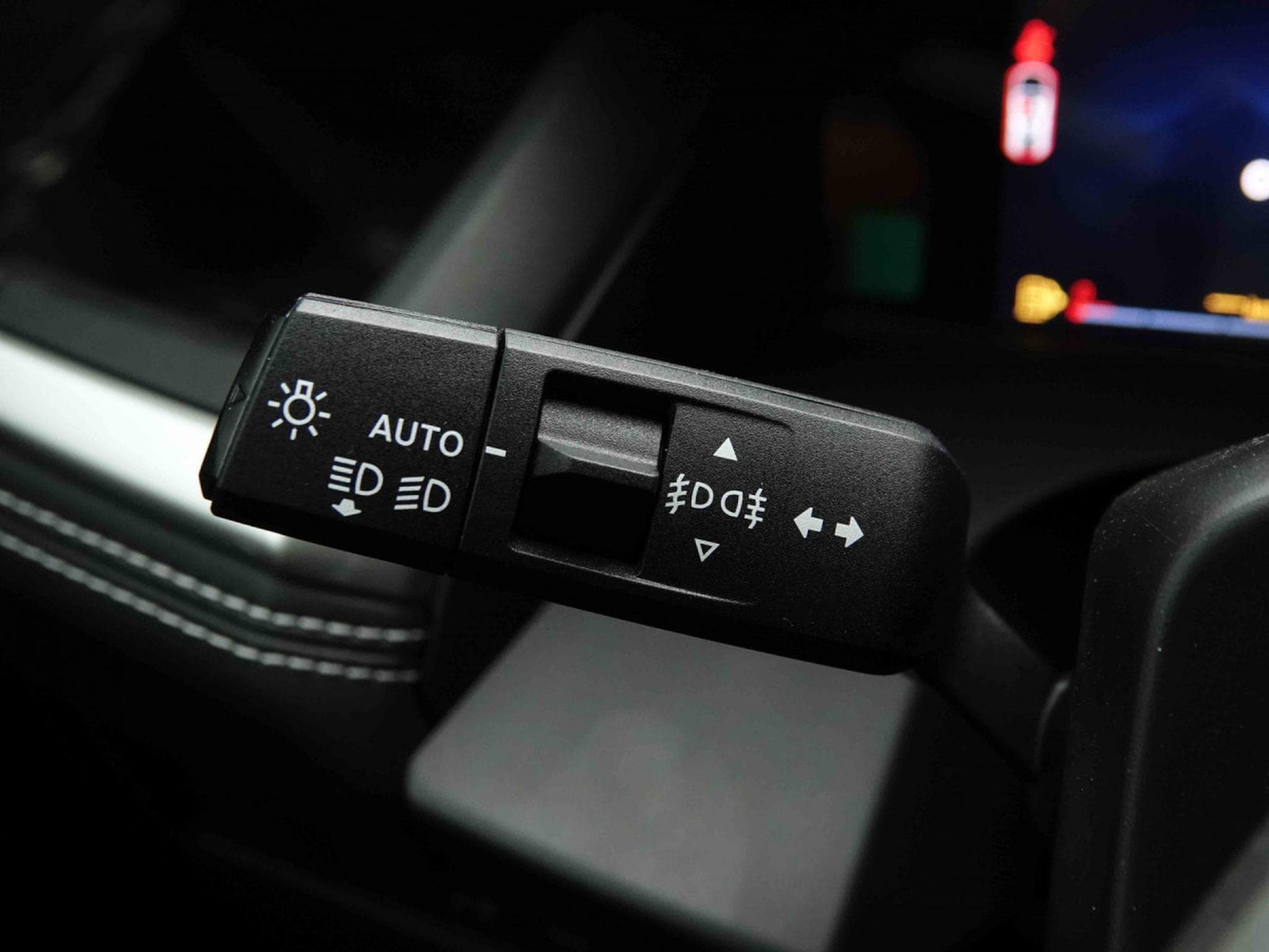 Jeep Compass 1.2 e-Hybrid 145 Automatique Summit (2026) - Photo 18