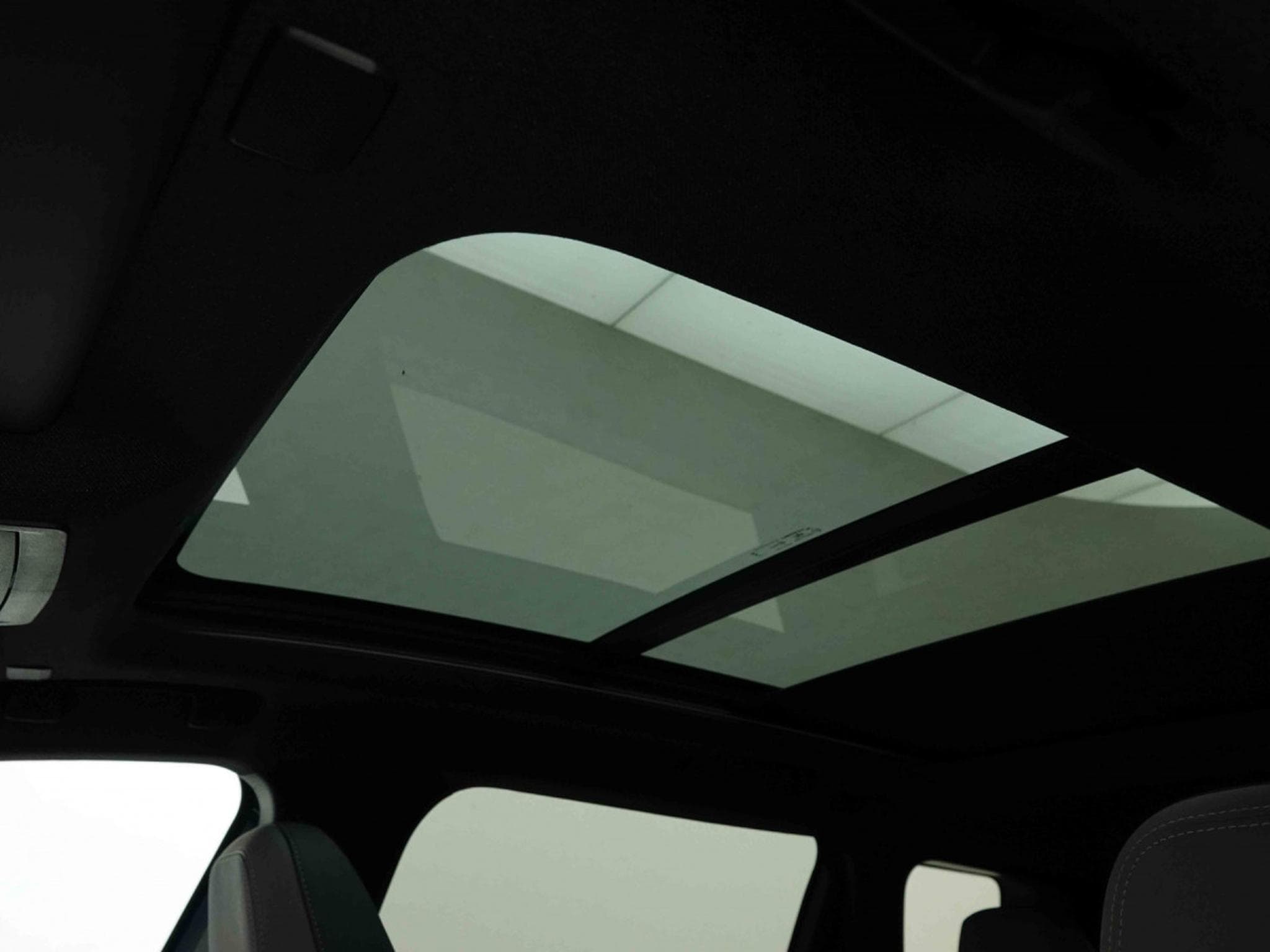Jeep Compass 1.2 e-Hybrid 145 Automatique First Edition (2026) - Photo 9