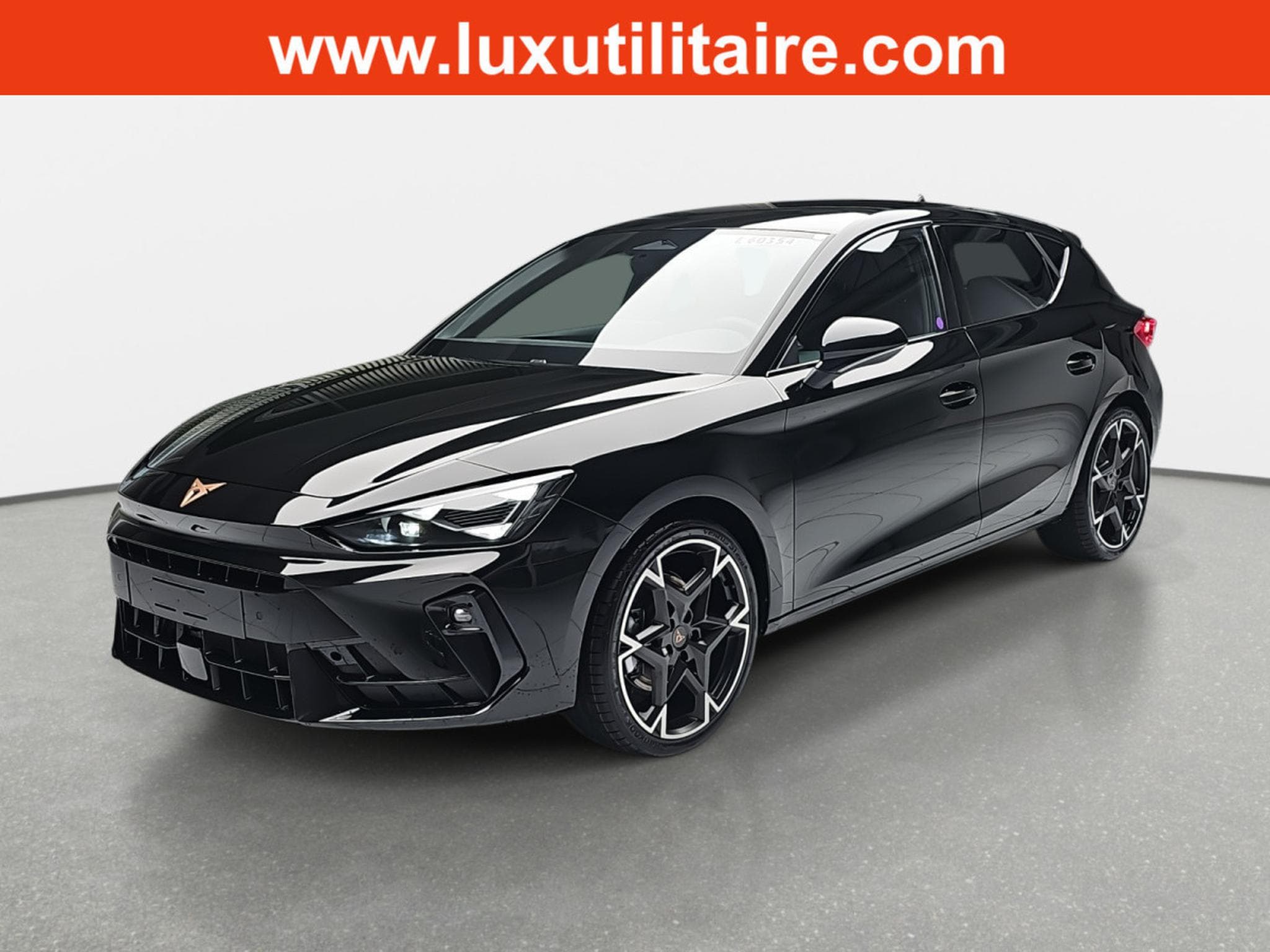 Cupra Leon 1.5 eTSi DSG 150 (2025) - Photo 2