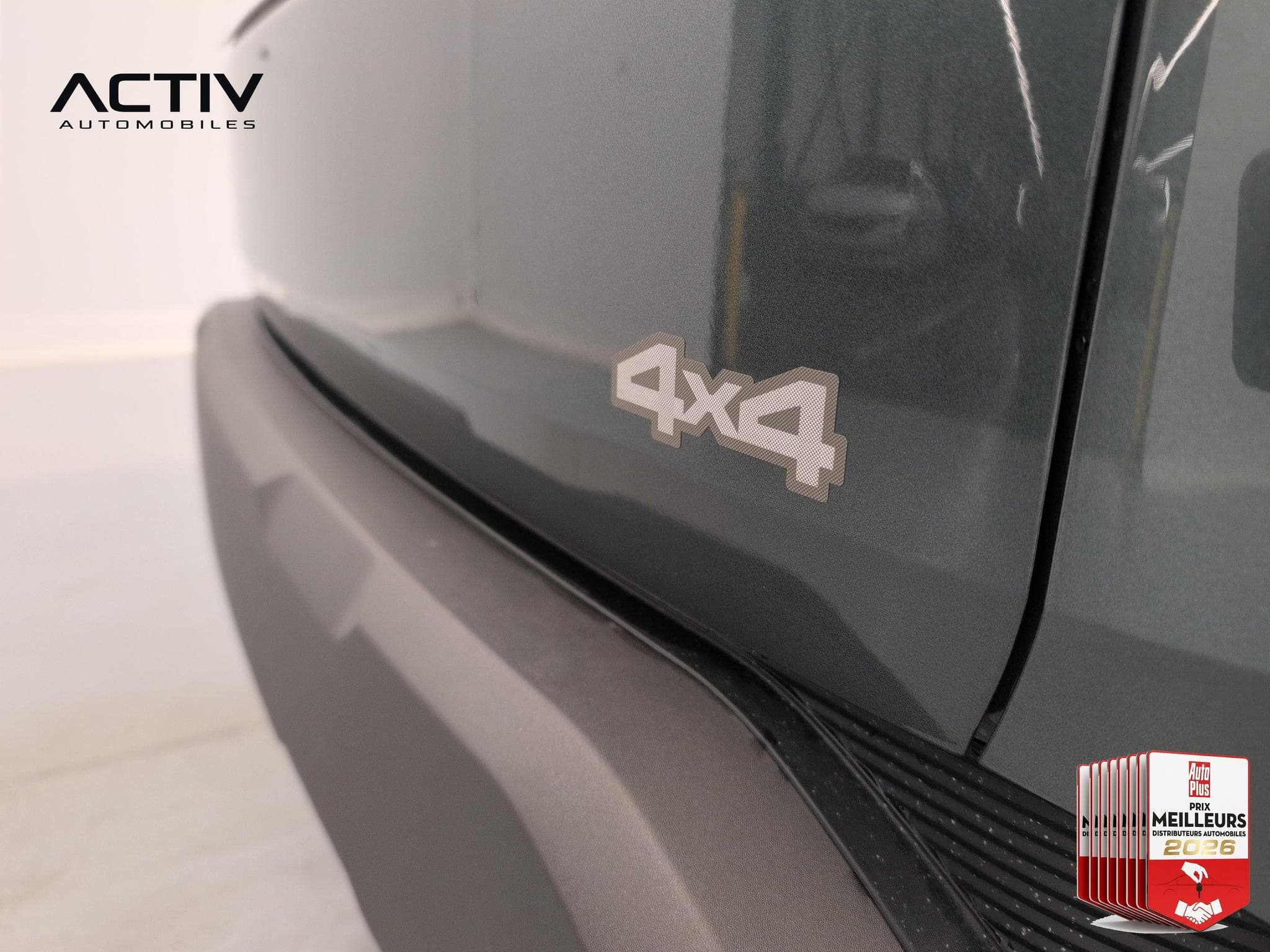 Dacia DUSTER Hybrid-G 150 4x4 Extreme (2026) - Foto 13