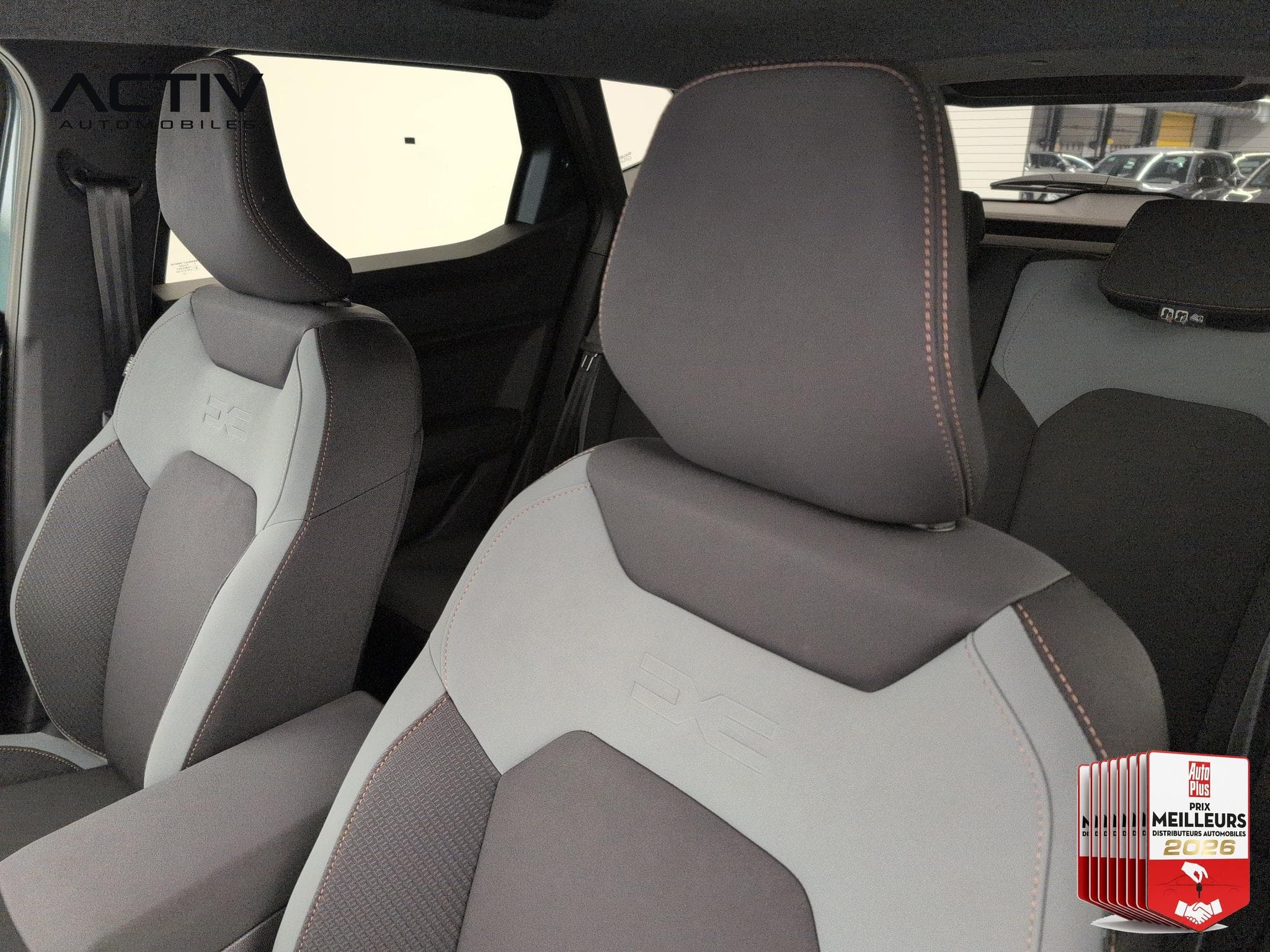 Dacia DUSTER Hybrid-G 150 4x4 Extreme (2026) - Foto 23