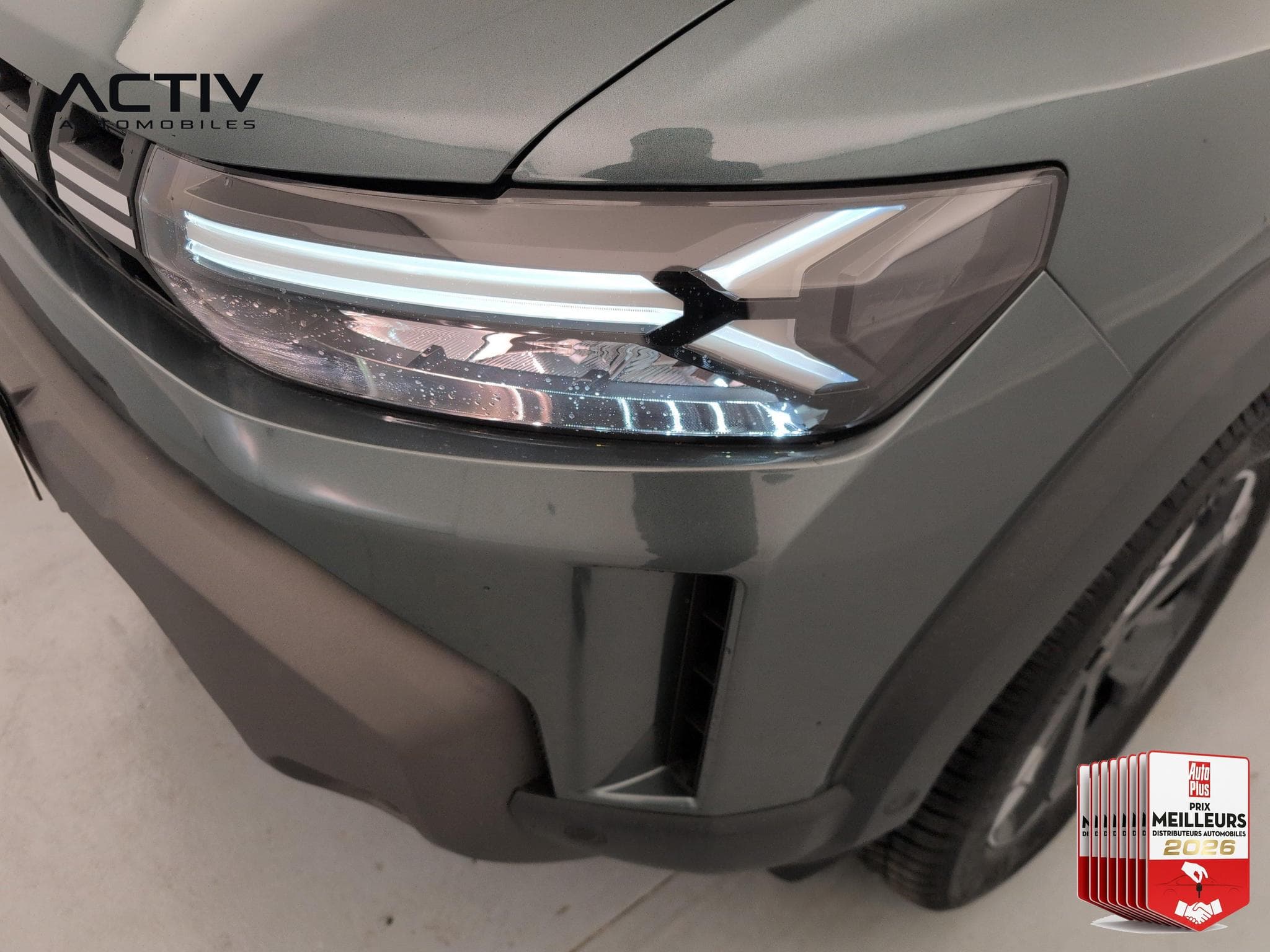 Dacia DUSTER Hybrid-G 150 4x4 Extreme (2026) - Foto 28