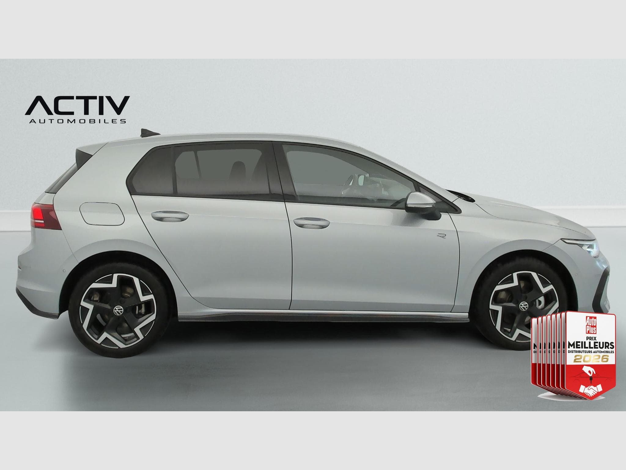 VW Golf VIII 2.0 TDI 150 DSG7 R-LINE (2026) - Photo 8