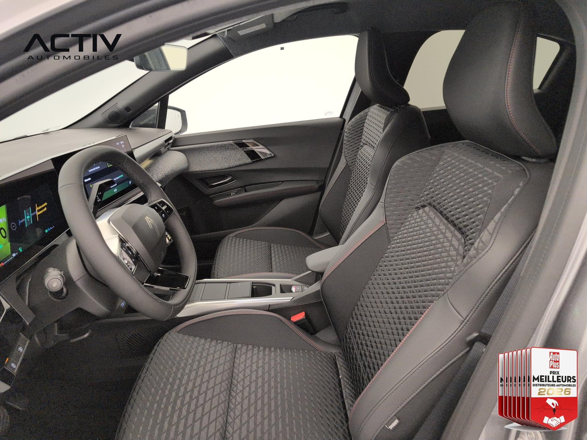 Renault Clio E-TECH FULL HYBRID 160 CH TECHNO (2026) - Photo 20