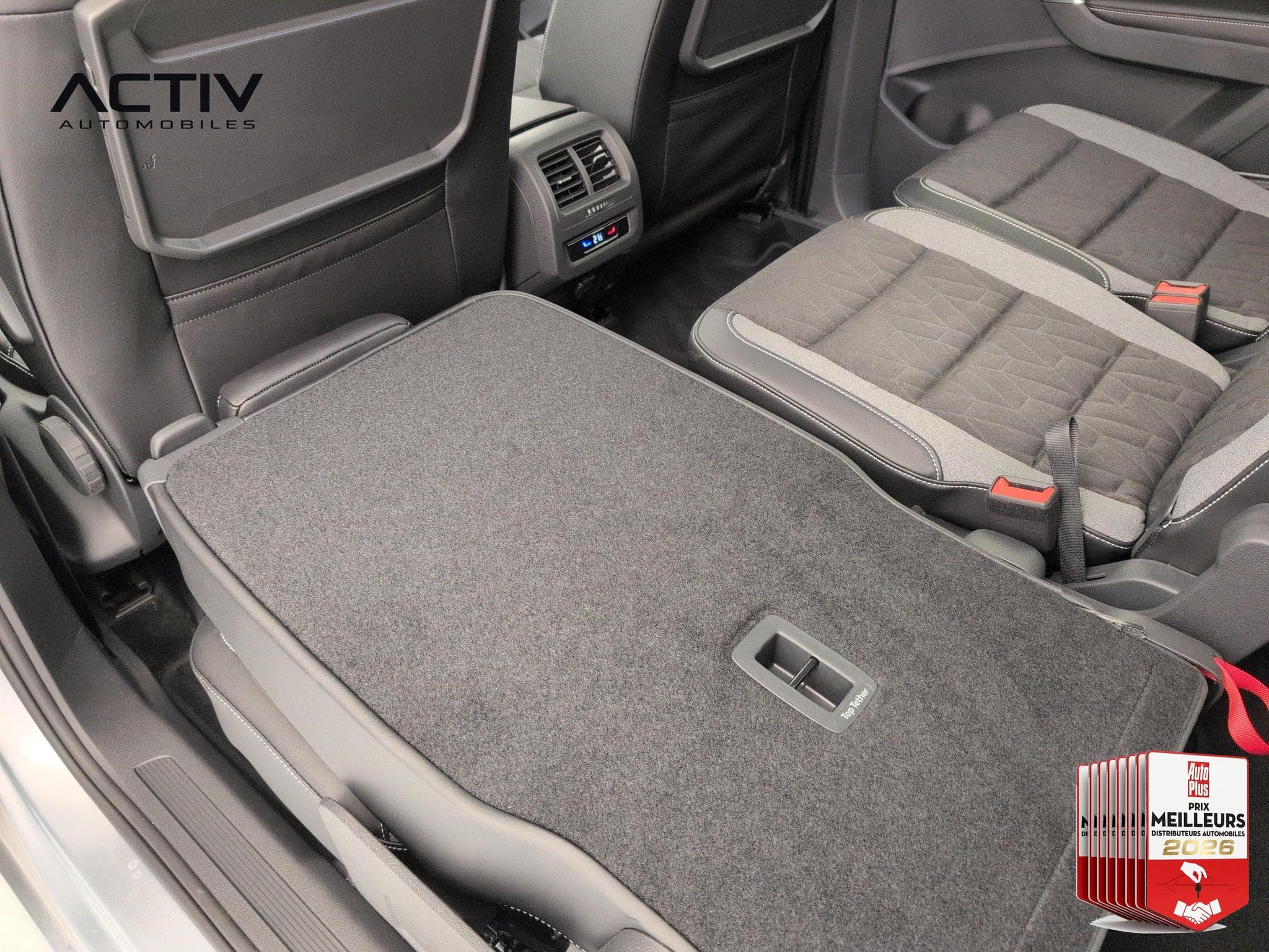 VW Touran 2.0 TDI 150 DSG7 7pl Life Plus (2025) - Foto 12