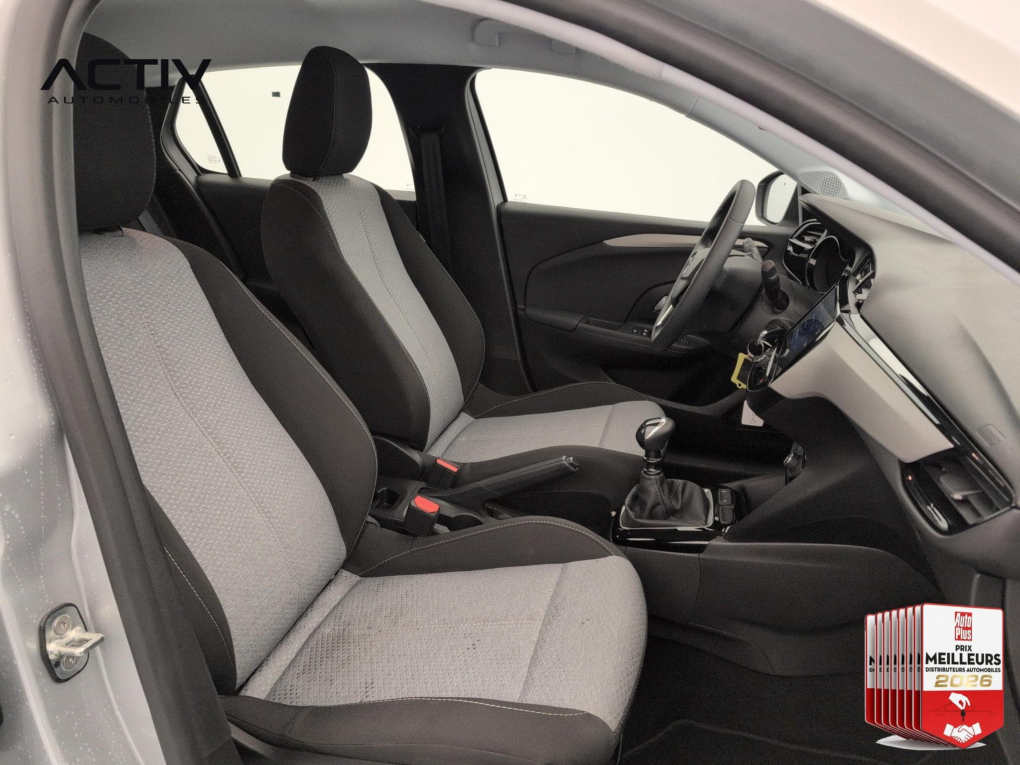 Opel Corsa 1.2 Turbo 100 ch Edition (2025) - Photo 9