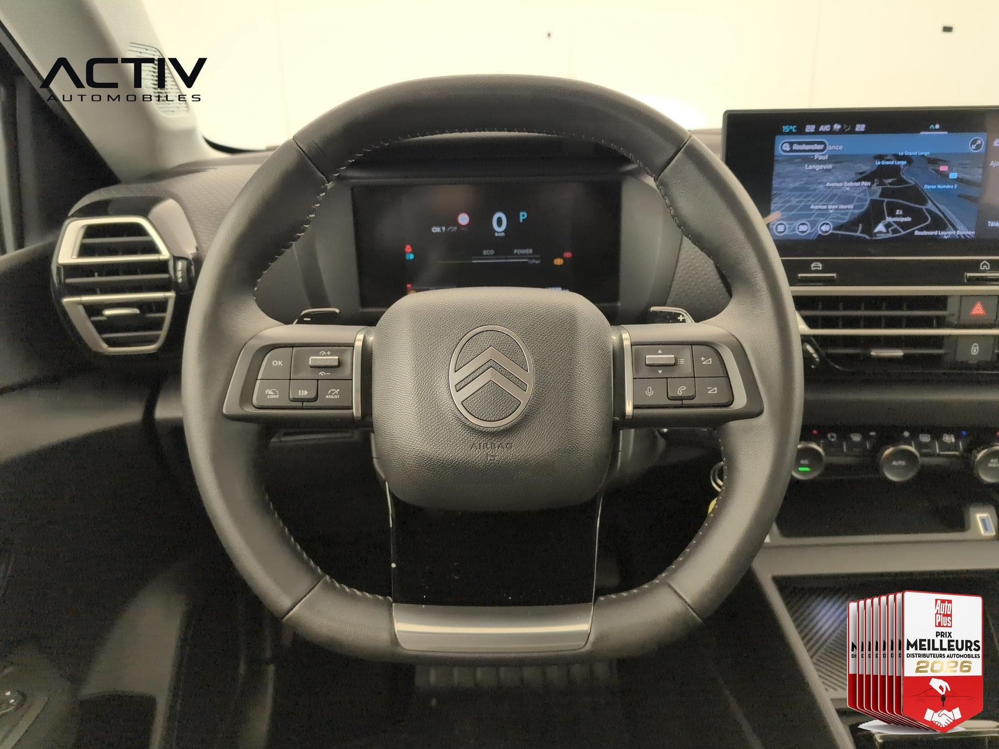Citroën C4 Hybride 145 ch e-DCS6 Plus (2025) - Photo 14
