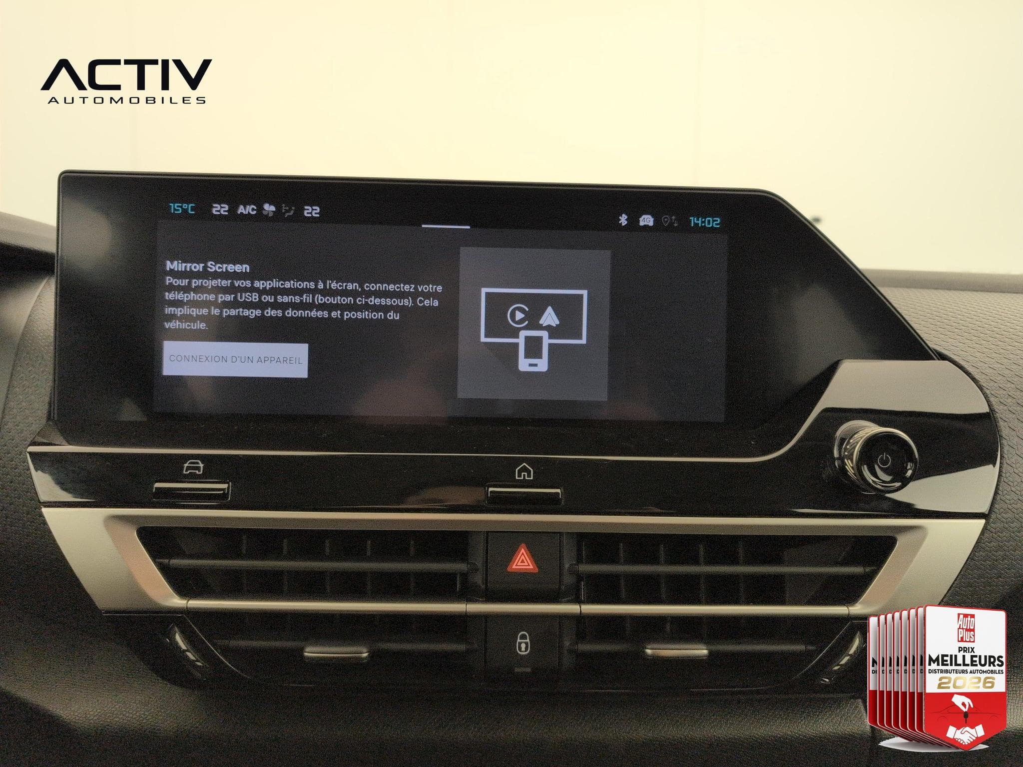 Citroën C4 Hybride 145 ch e-DCS6 Plus (2025) - Photo 19