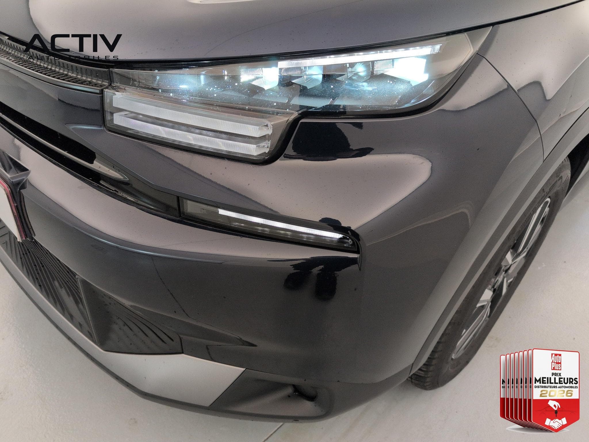 Citroën C4 Hybride 145 ch e-DCS6 Plus (2025) - Photo 22