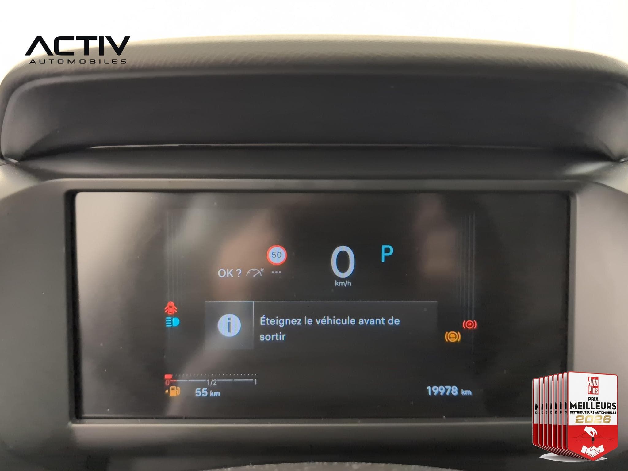 Citroën C4 Hybride 145 ch e-DCS6 Plus (2025) - Photo 23