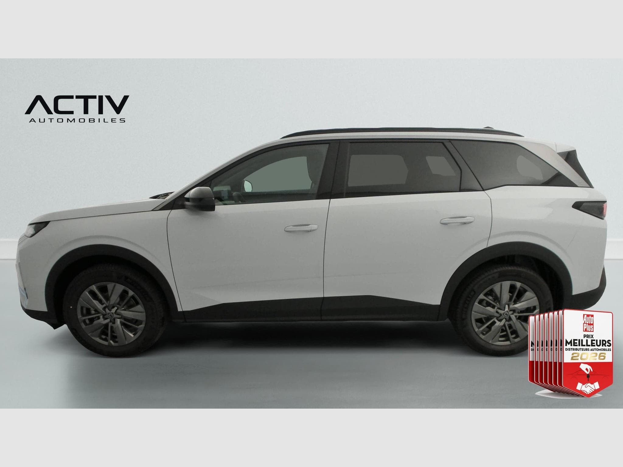 Peugeot 5008 Hybrid 145 e-DCS6 Allure (2026) - Foto 4