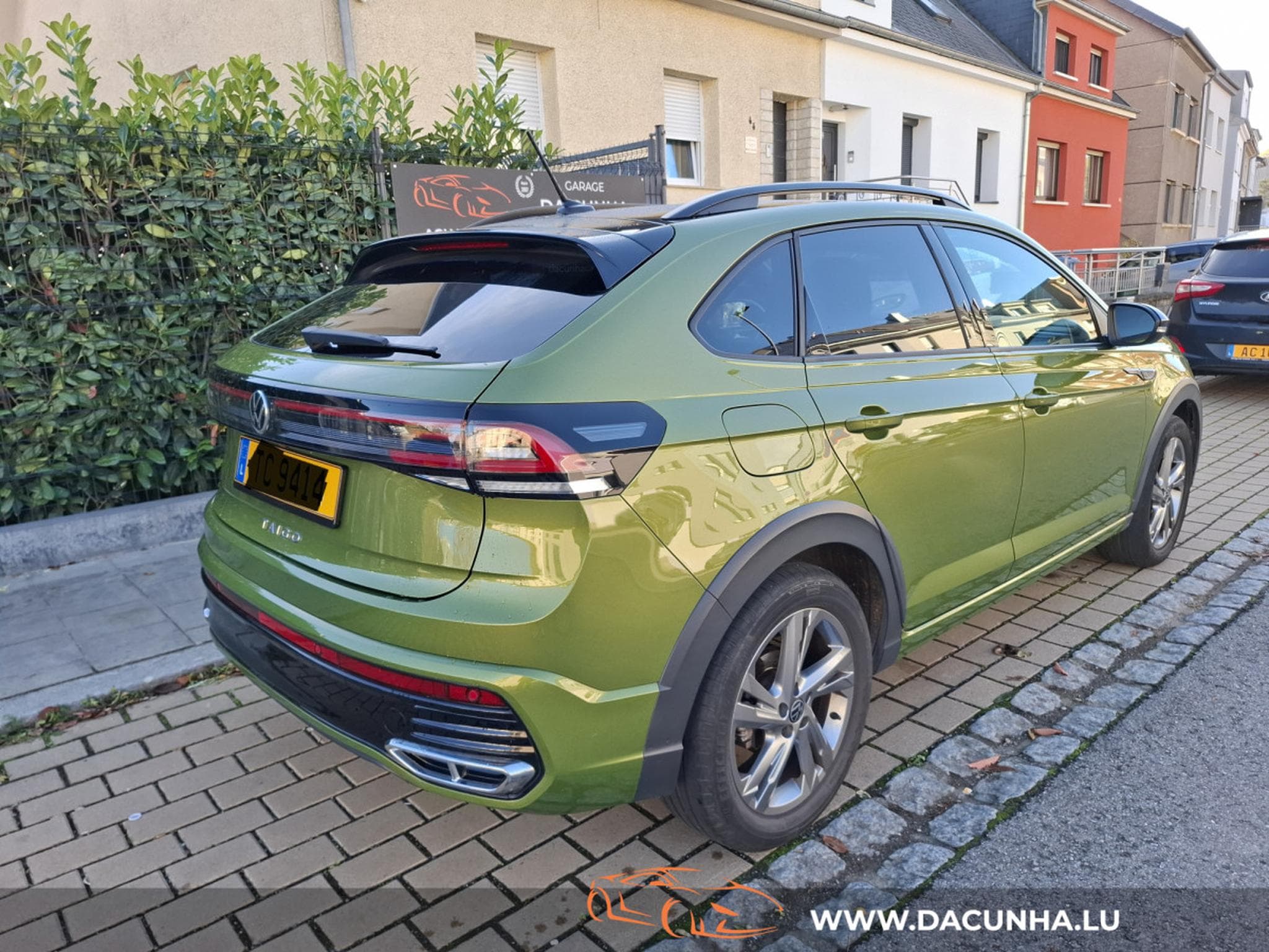 VW Taigo R-Line 1.0 TSI 110 DSG Black EDITION, NAVI, LED, KAMERA, SPO (2026) - Foto 3