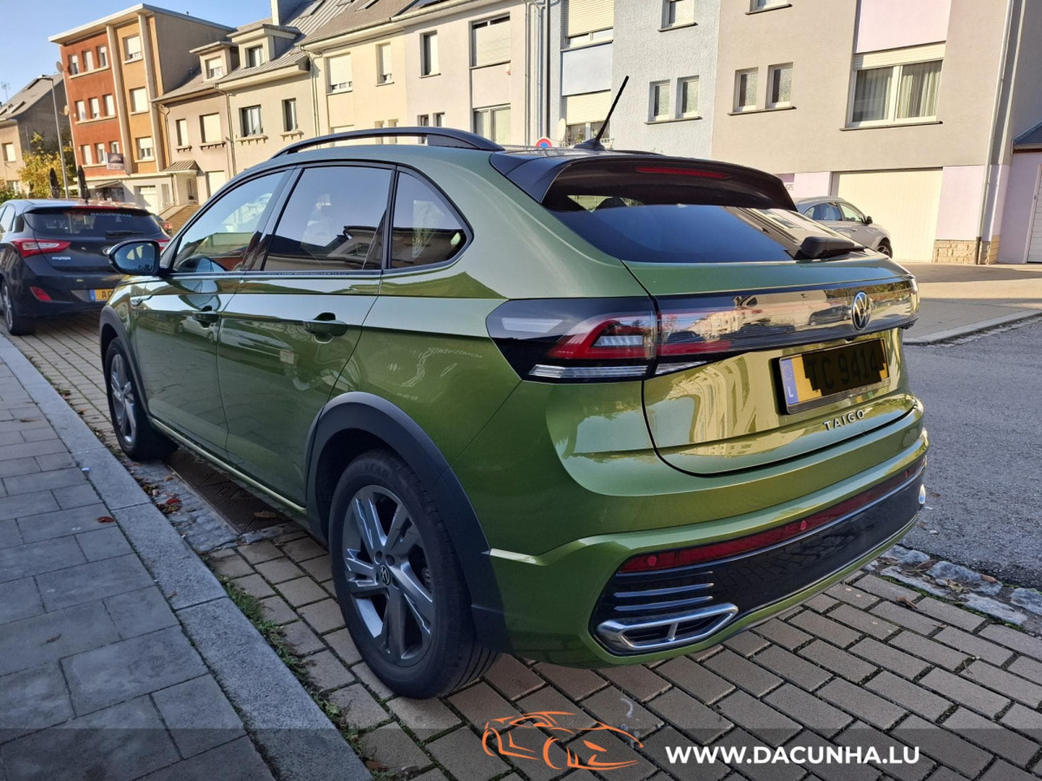 VW Taigo R-Line 1.0 TSI 110 DSG Black EDITION, NAVI, LED, KAMERA, SPO (2026) - Foto 2