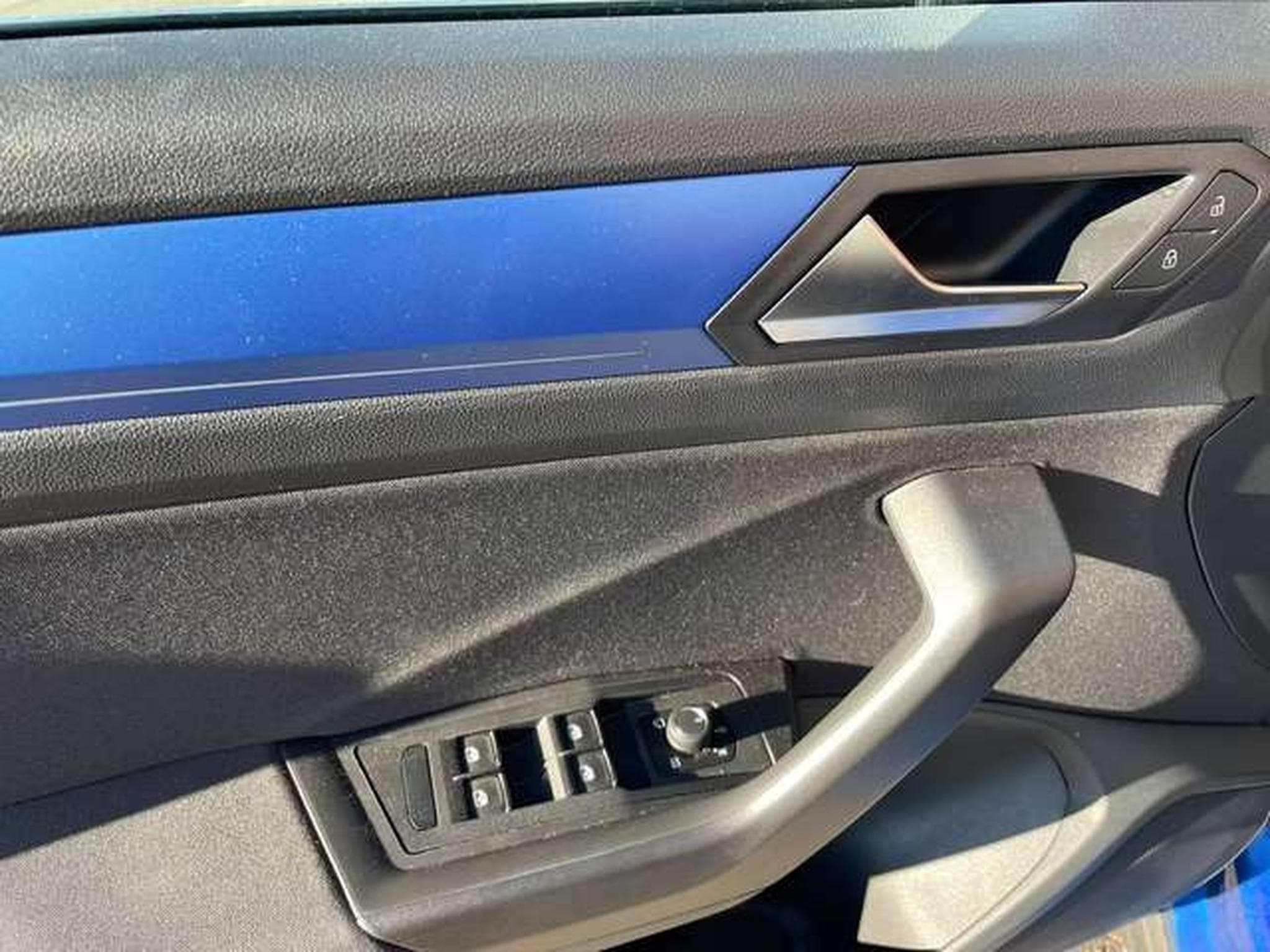 VW T-Roc T-Roc Cabriolet 1.5 TSI ACT OPF DSG - JUSQU'A 36 MOIS DE GAR (2020) - Photo 16