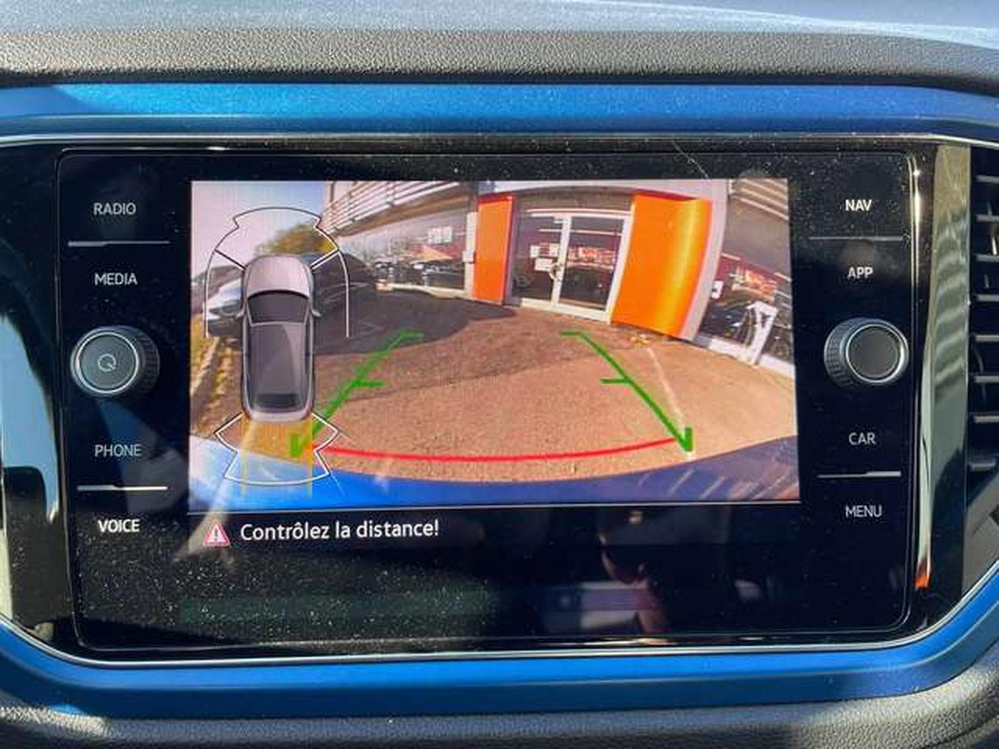 VW T-Roc T-Roc Cabriolet 1.5 TSI ACT OPF DSG - JUSQU'A 36 MOIS DE GAR (2020) - Photo 24