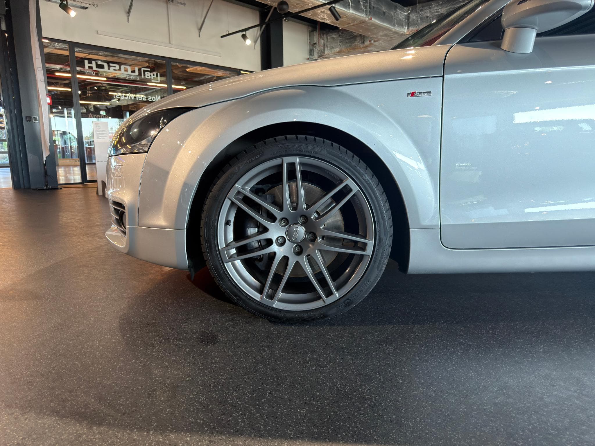 Audi TT 3.2 Quattro (2008) - Photo 5