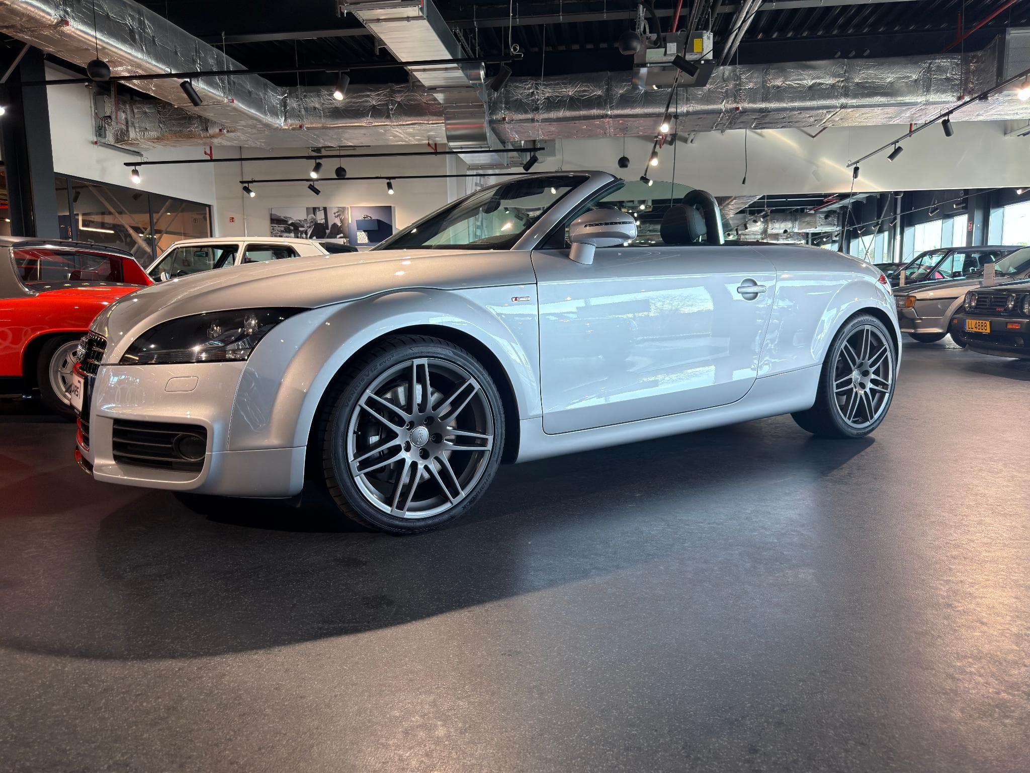 Audi TT 3.2 Quattro (2008) - Photo 8