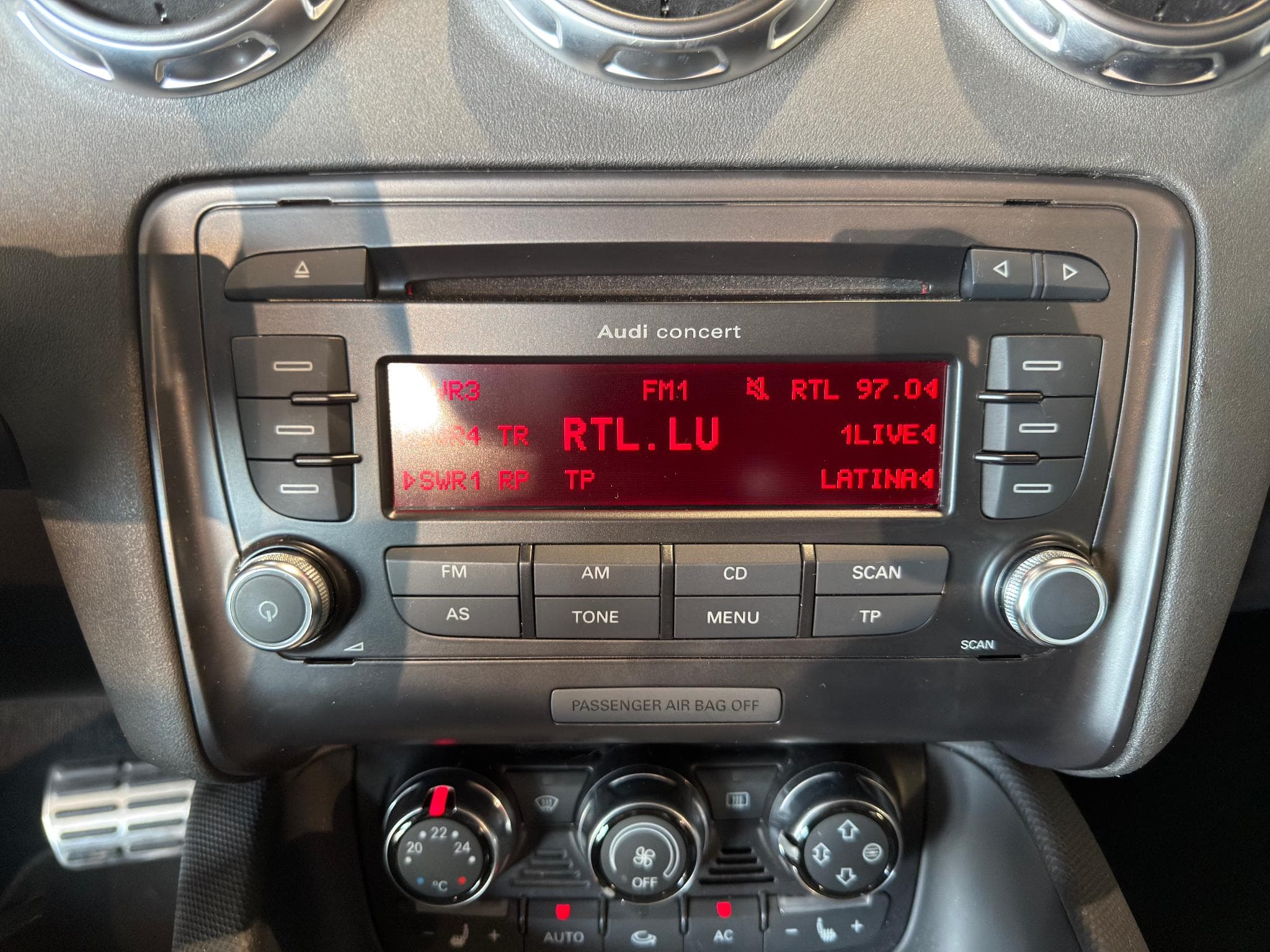 Audi TT 3.2 Quattro (2008) - Photo 18