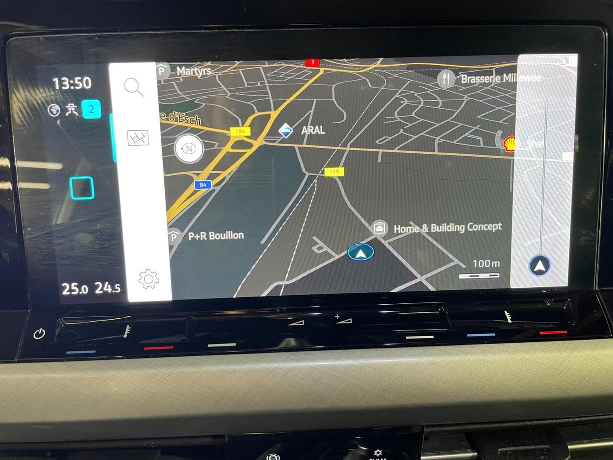 VW Golf VIII 2.0 TDI 115 LIFE GPS CARPLAY VIRTUAL COCKPIT (2020) - Foto 6