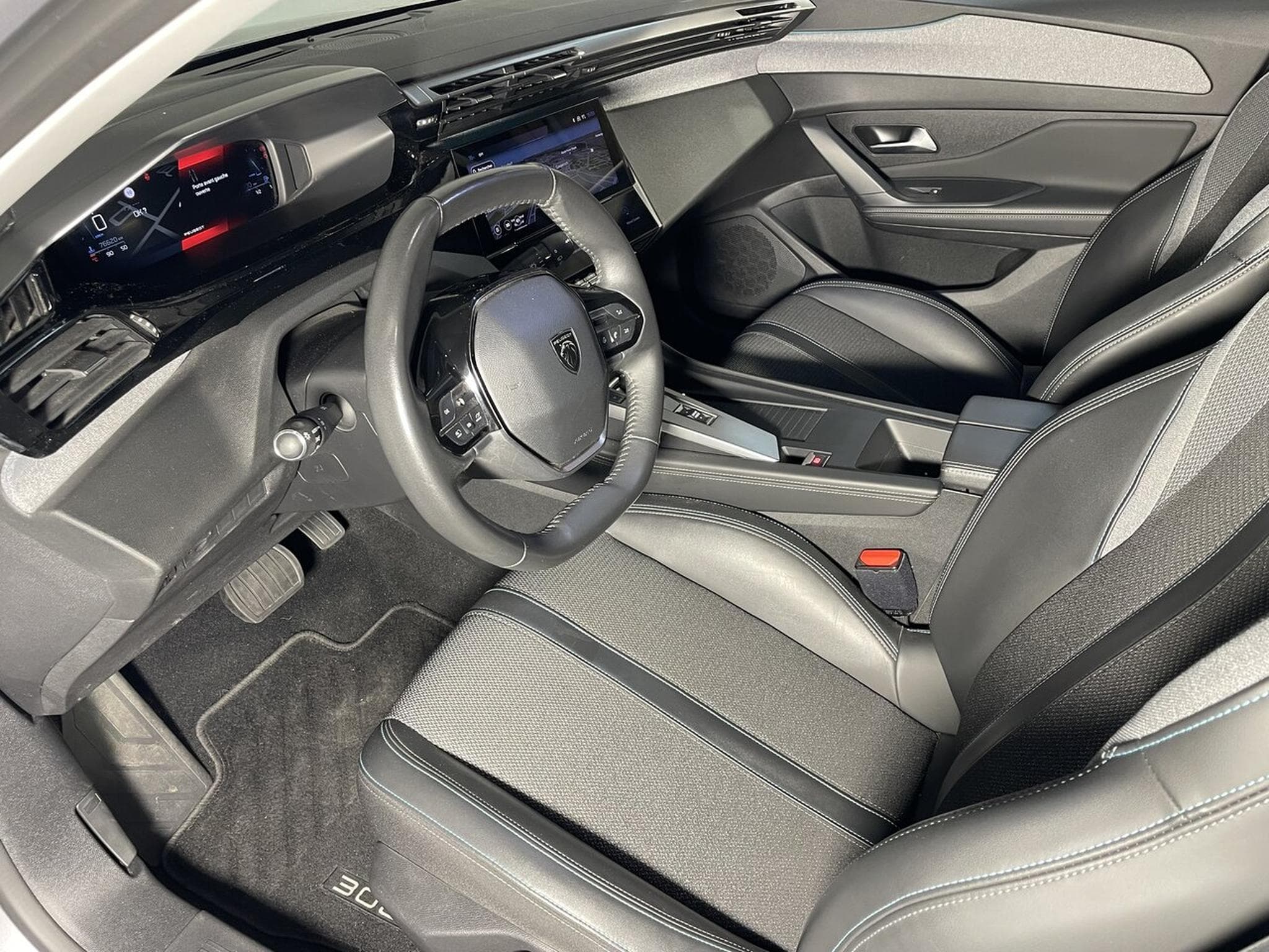 Peugeot 308 SW 1.5 BlueHDI 130 ALLURE EAT8 GPS CARPLAY (2022) - Foto 9