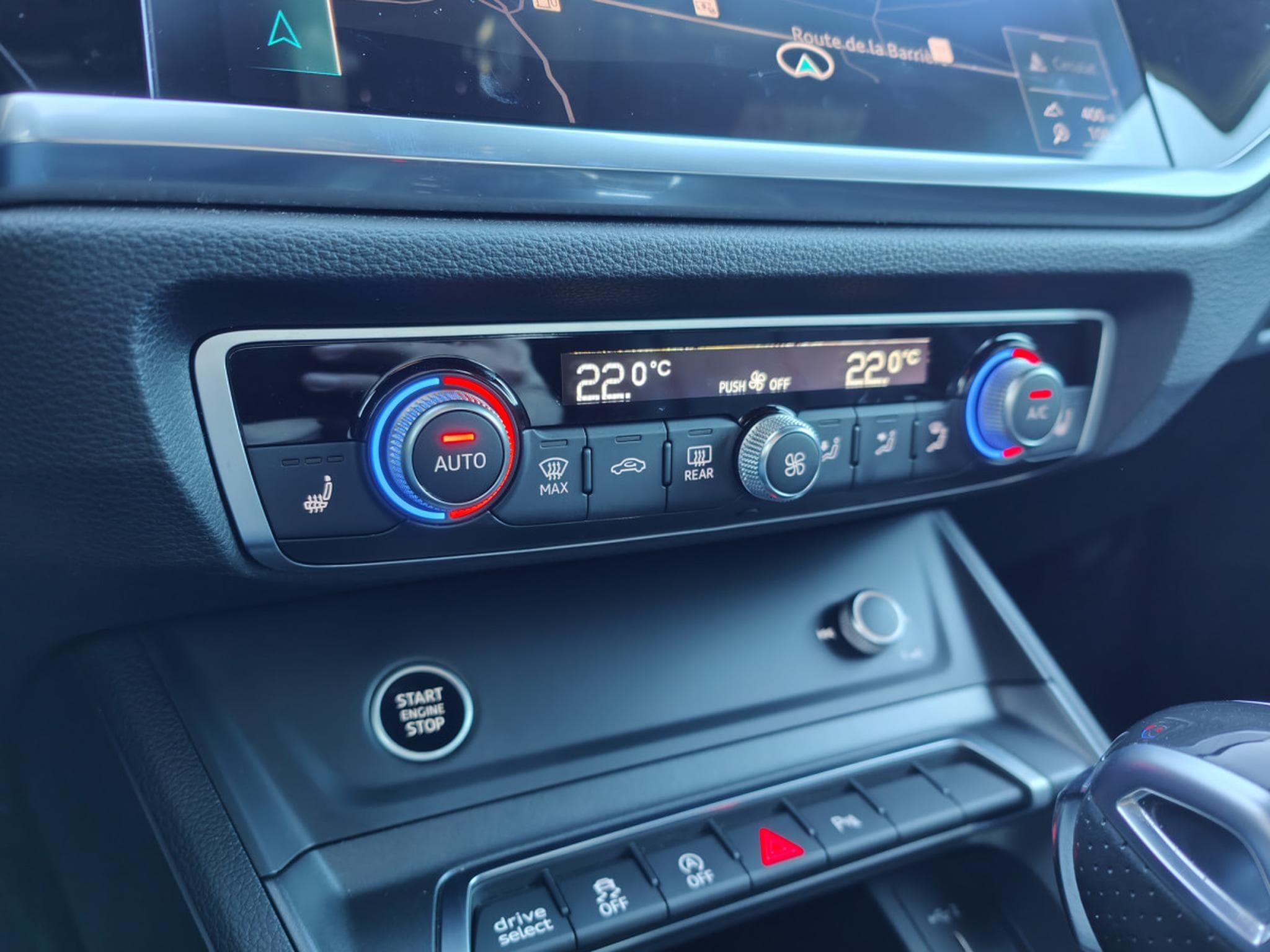 Audi Q3 40TDI QUATTRO S-TRONIC S-LINE CARPLAY CAMERA ECLAIRAGE AMBIA (2022) - Photo 17