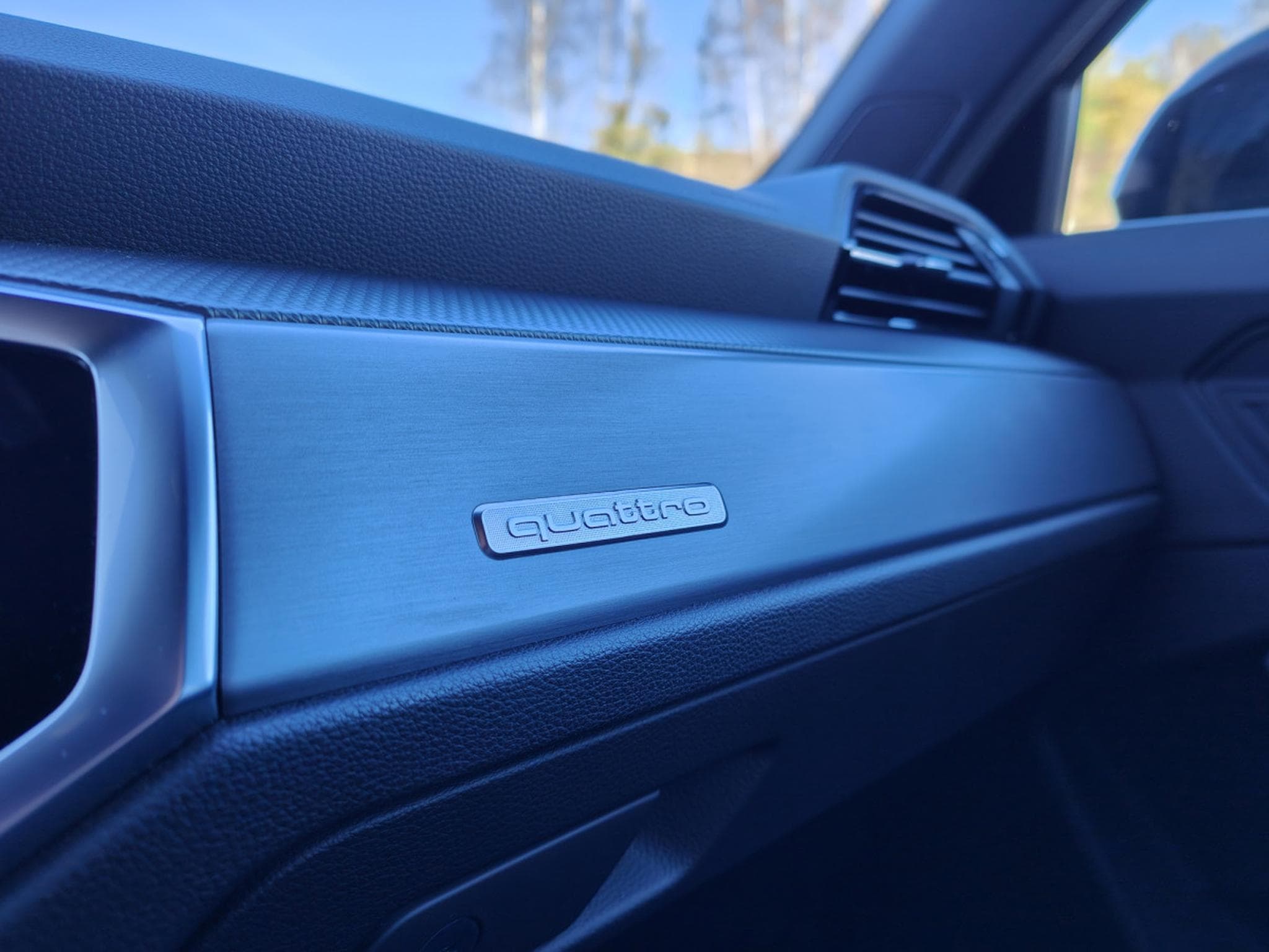 Audi Q3 40TDI QUATTRO S-TRONIC S-LINE CARPLAY CAMERA ECLAIRAGE AMBIA (2022) - Photo 21