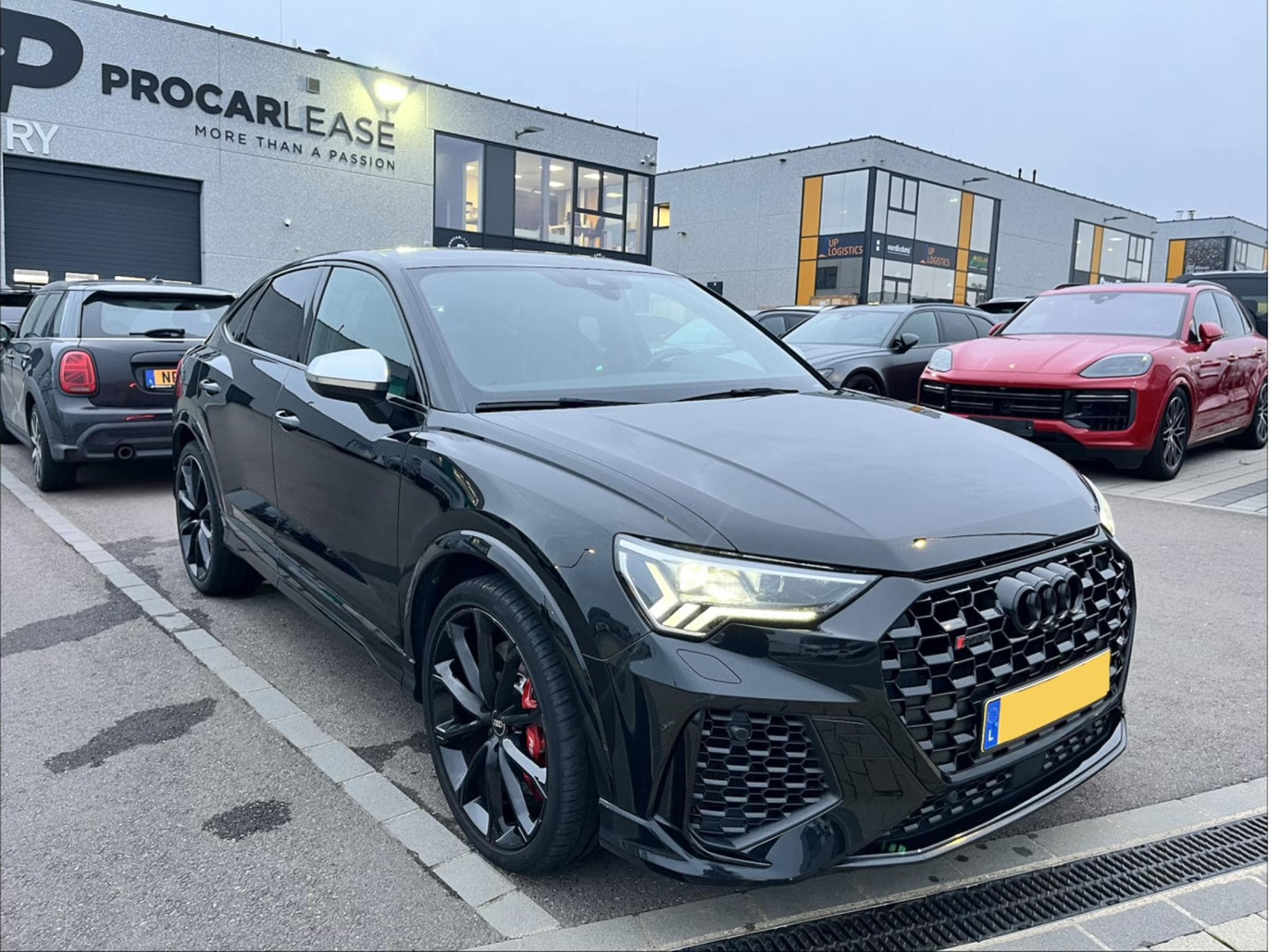 Audi RSQ3 RS Q3 Sportback 2.5 TFSI quattro S Tronic/FULL BLACK/CARBON (2022) - Foto 1