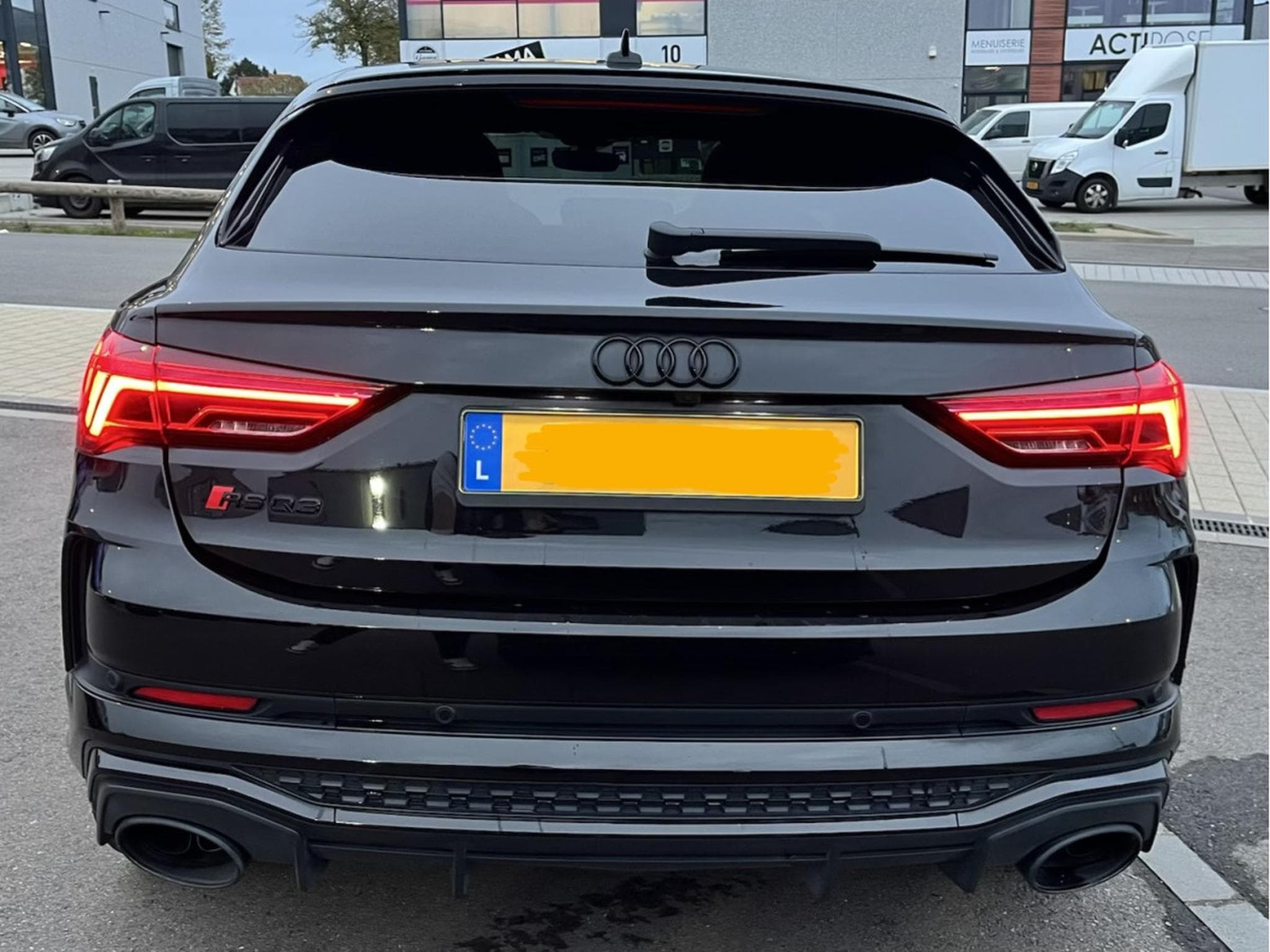 Audi RSQ3 RS Q3 Sportback 2.5 TFSI quattro S Tronic/FULL BLACK/CARBON (2022) - Foto 8
