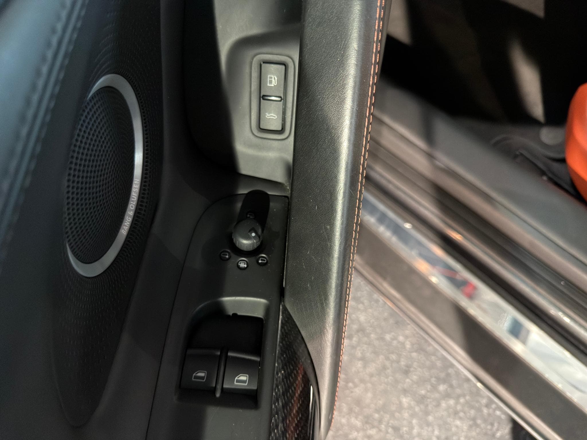 Audi R8 4.2 FSI quattro R tronic (2009) - Photo 22