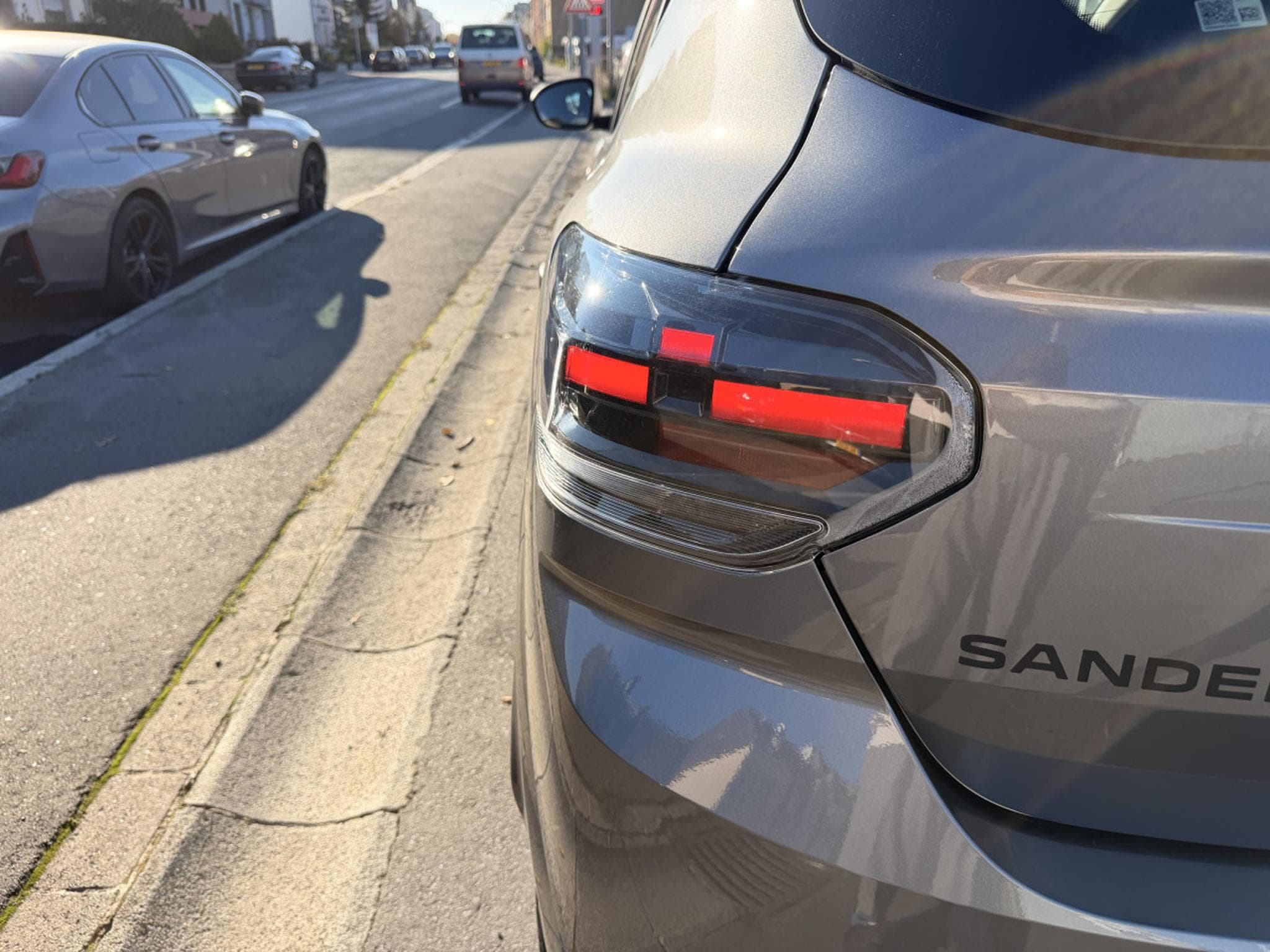 Dacia Sandero 1.0 Tce 100 Essentiel (2026) - Photo 10